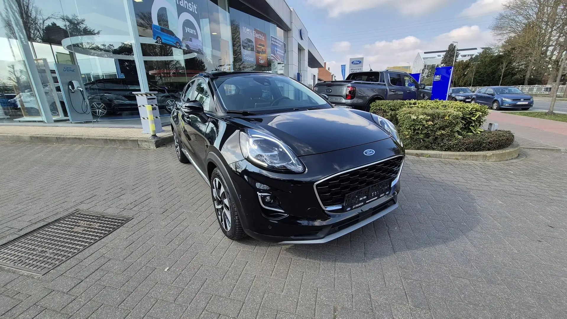 Ford Puma Titanium OC2990 Schwarz - 1