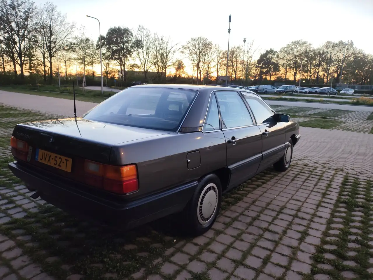 Audi 100 1.8 AUTOMAAT STUURBEKRACHTIGING BELASTINGVRIJ, foto 6
