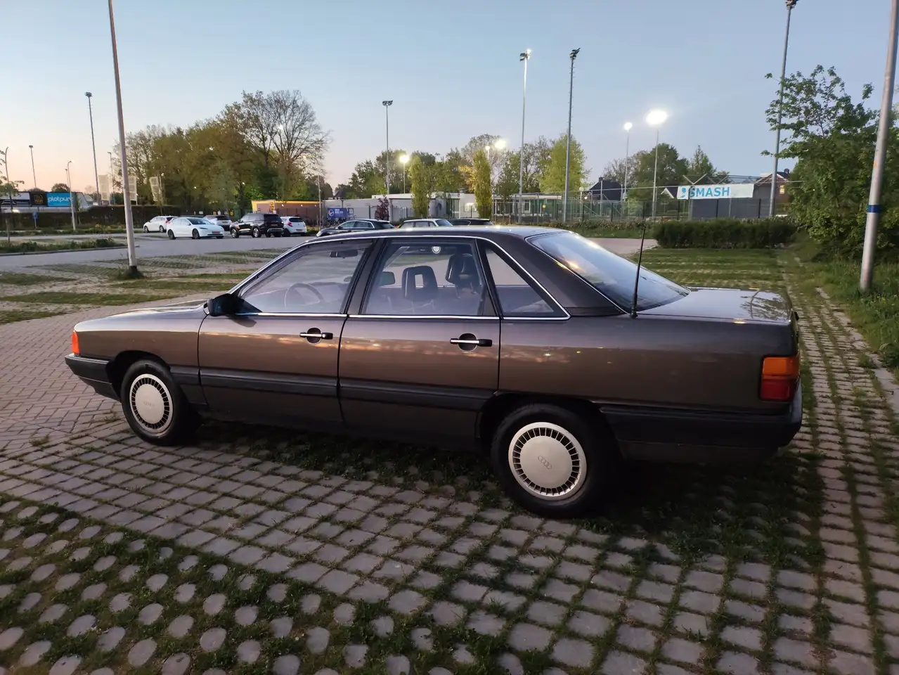 Audi 100 1.8 AUTOMAAT STUURBEKRACHTIGING BELASTINGVRIJ, foto 8
