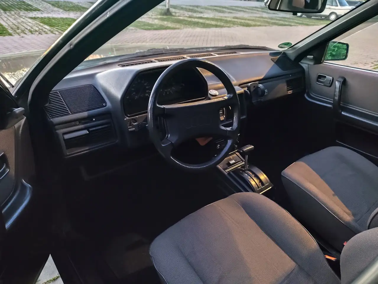 Audi 100 1.8 AUTOMAAT STUURBEKRACHTIGING BELASTINGVRIJ, foto 12