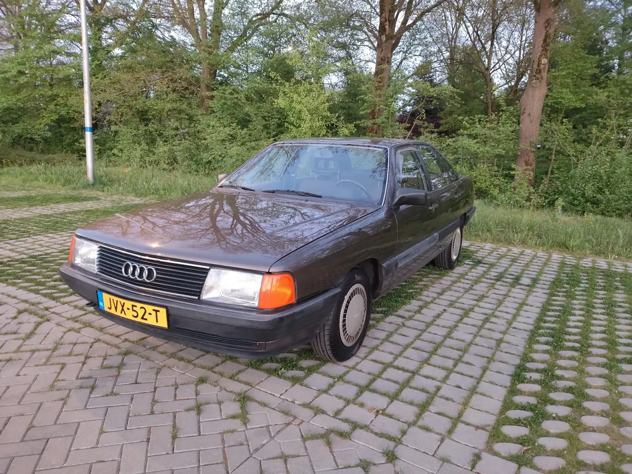 Audi 100 1.8 AUTOMAAT STUURBEKRACHTIGING BELASTINGVRIJ, foto 3