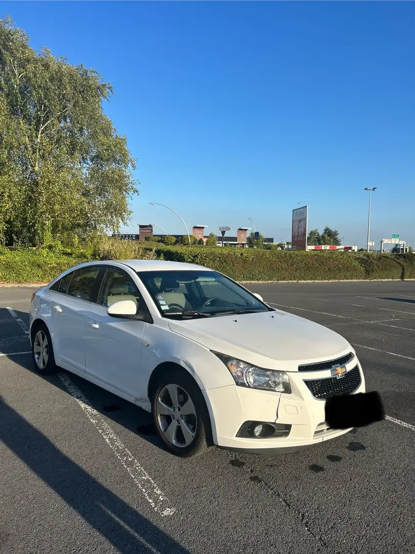 Chevrolet Cruze 1.8 16V 141 LT - 2