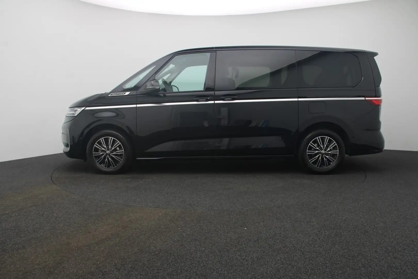 Volkswagen T7 Multivan 2.0 TDI DSG Style Matrix Navi ACC Schwarz - 2