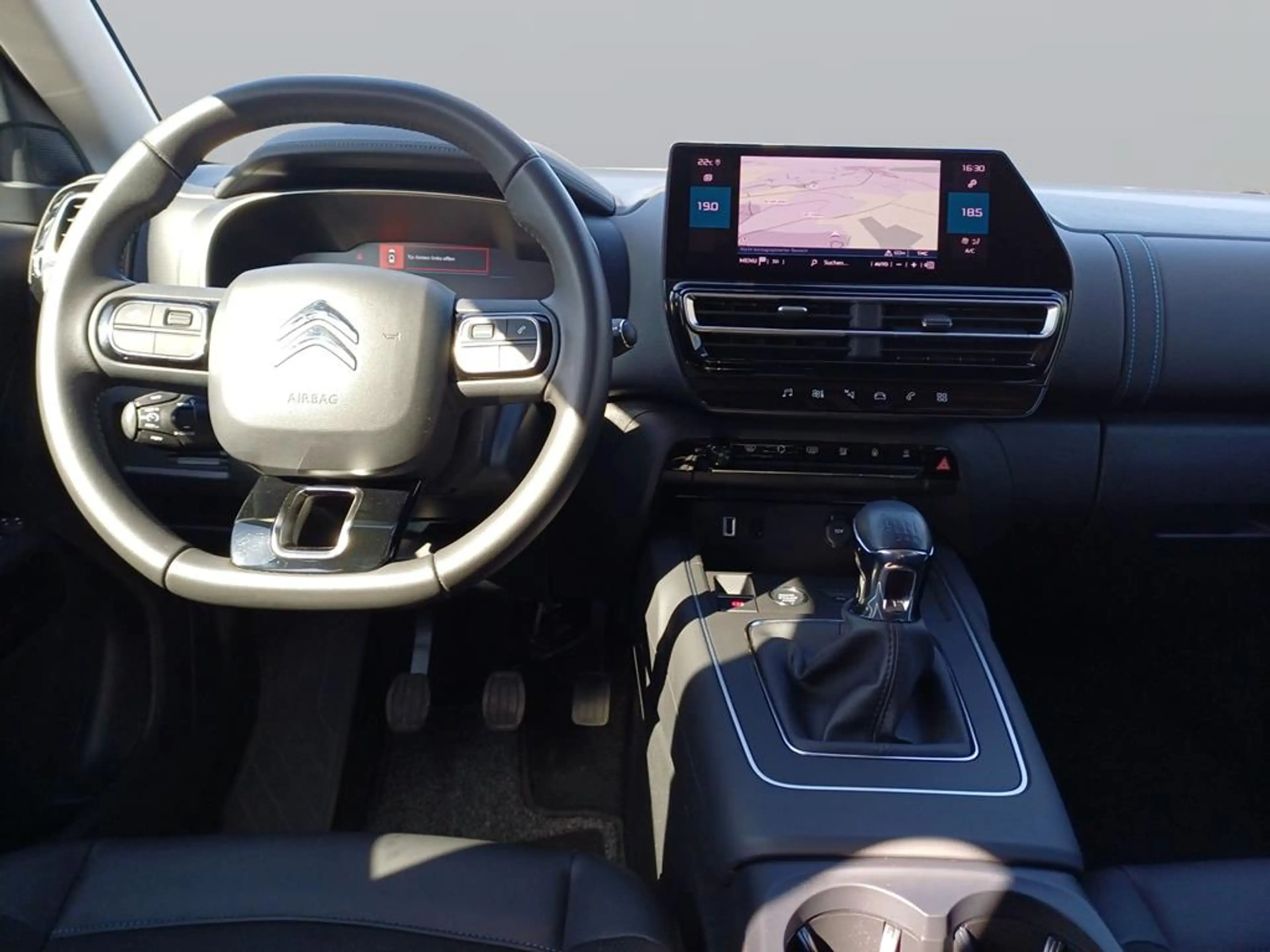 Citroen C5 Aircross PureTech 130 Plus — photo 10