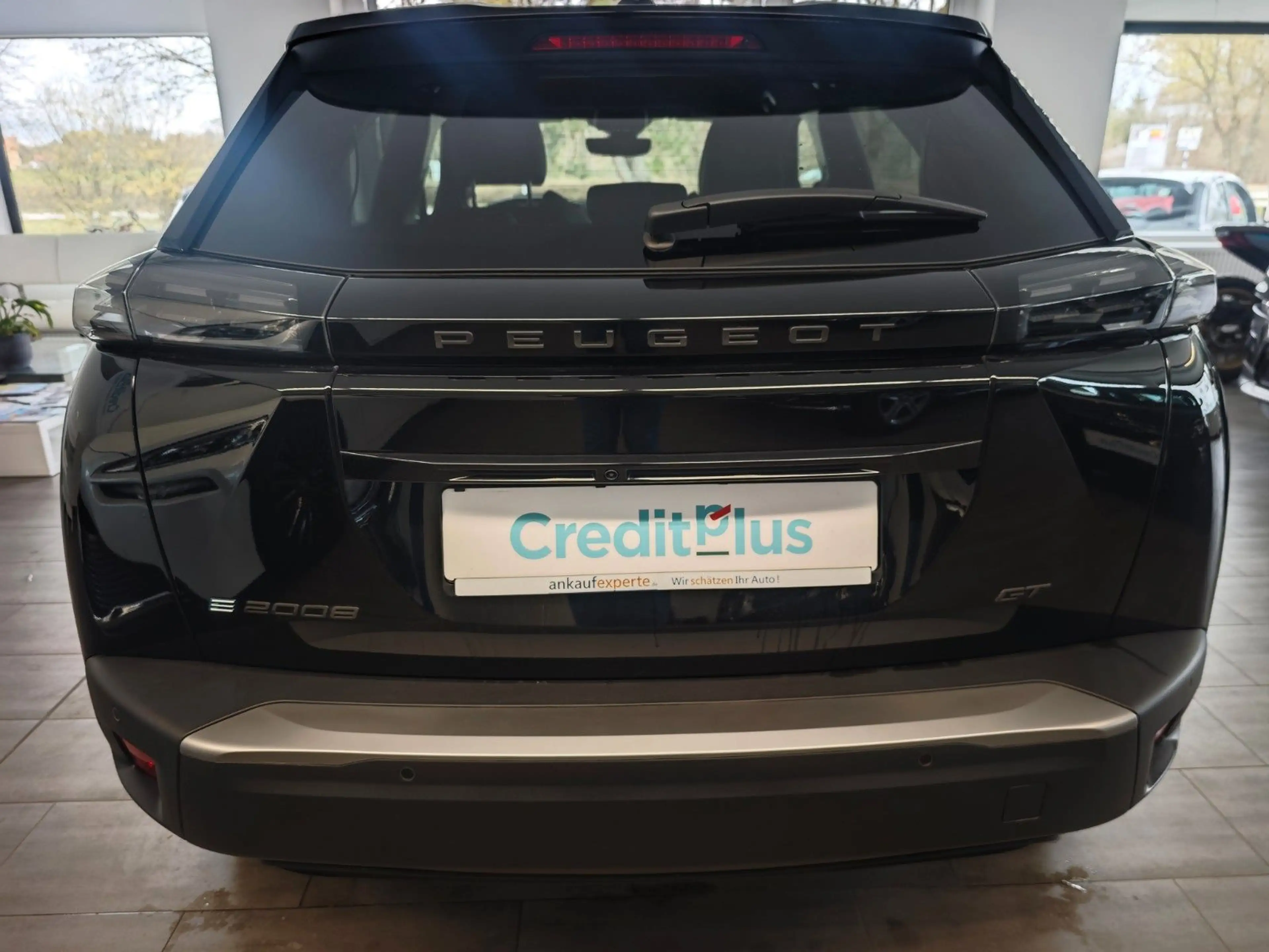 Peugeot 2008 e- GT i-Connect Advanced 360 LED Ambi 180 — photo 8