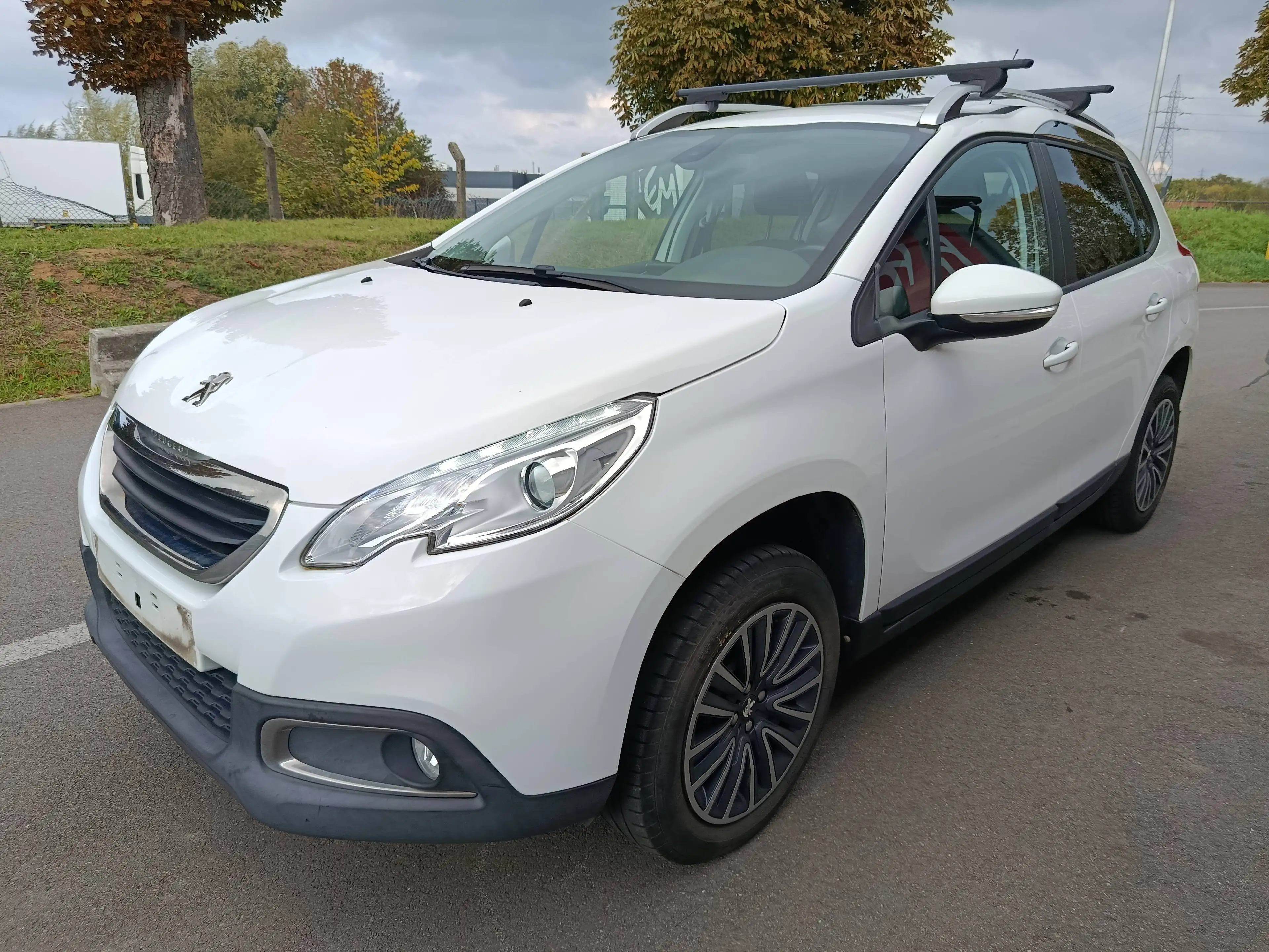 Peugeot 2008 2008 1.2i PureTech Active S