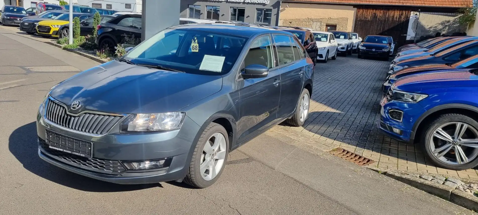 Skoda Rapid/Spaceback Spaceback Cool Edition Grau - 1