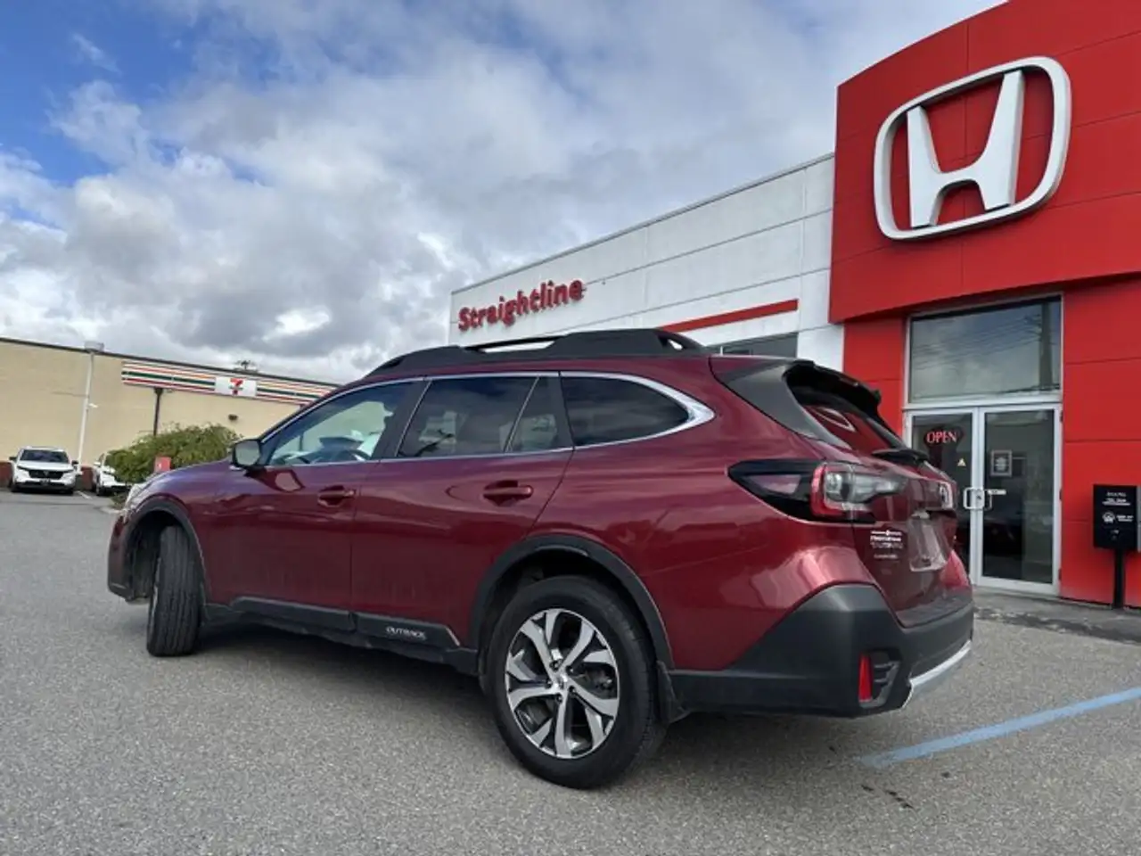 Subaru OUTBACK снимка Subaru OUTBACK