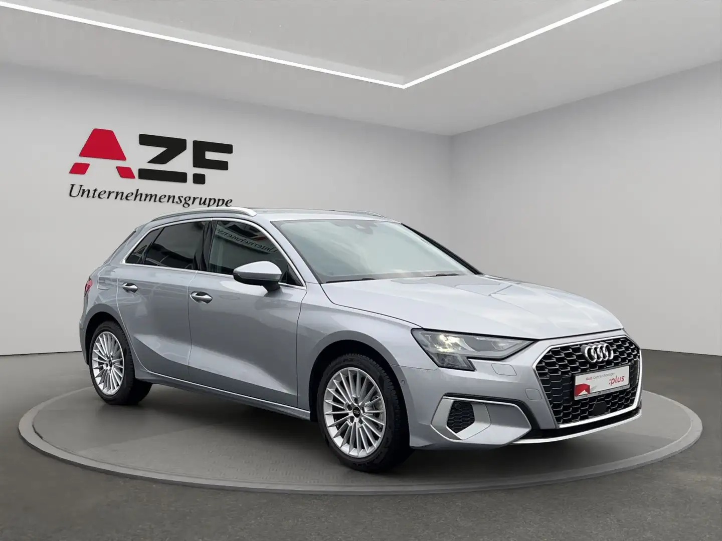 Audi A3 35 TFSI S-tronic advanced LED+SITZH Silber - 2