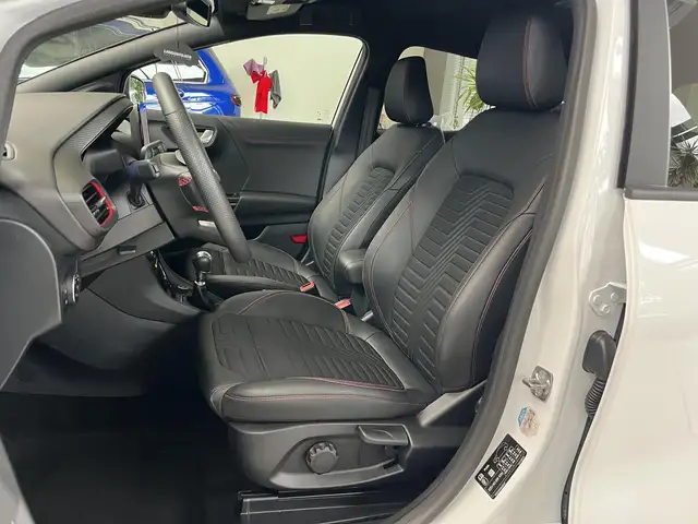 Ford Puma view 12