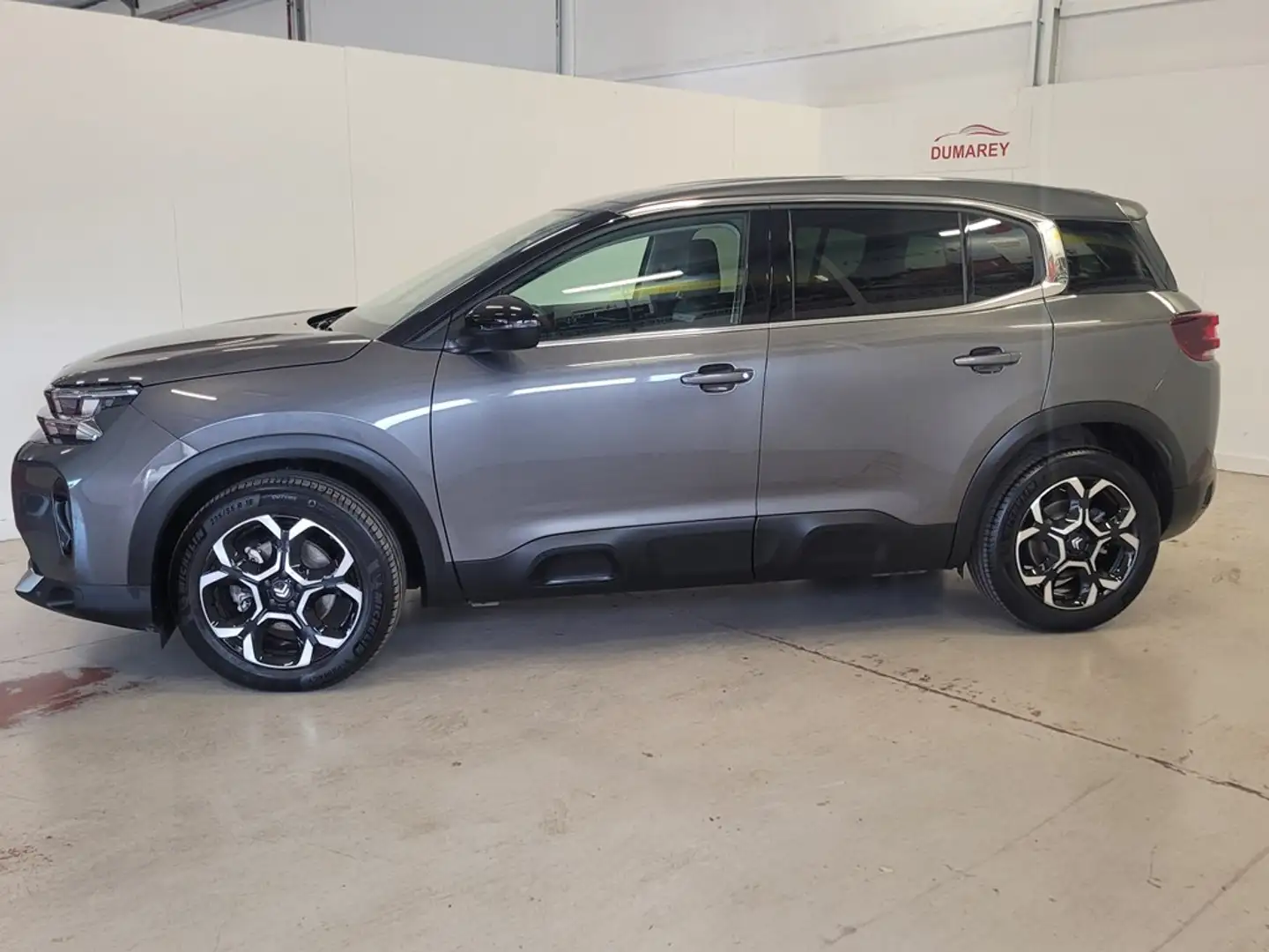 Citroen C5 Aircross 12 Benzine 130 pk Plus Grijs - 2