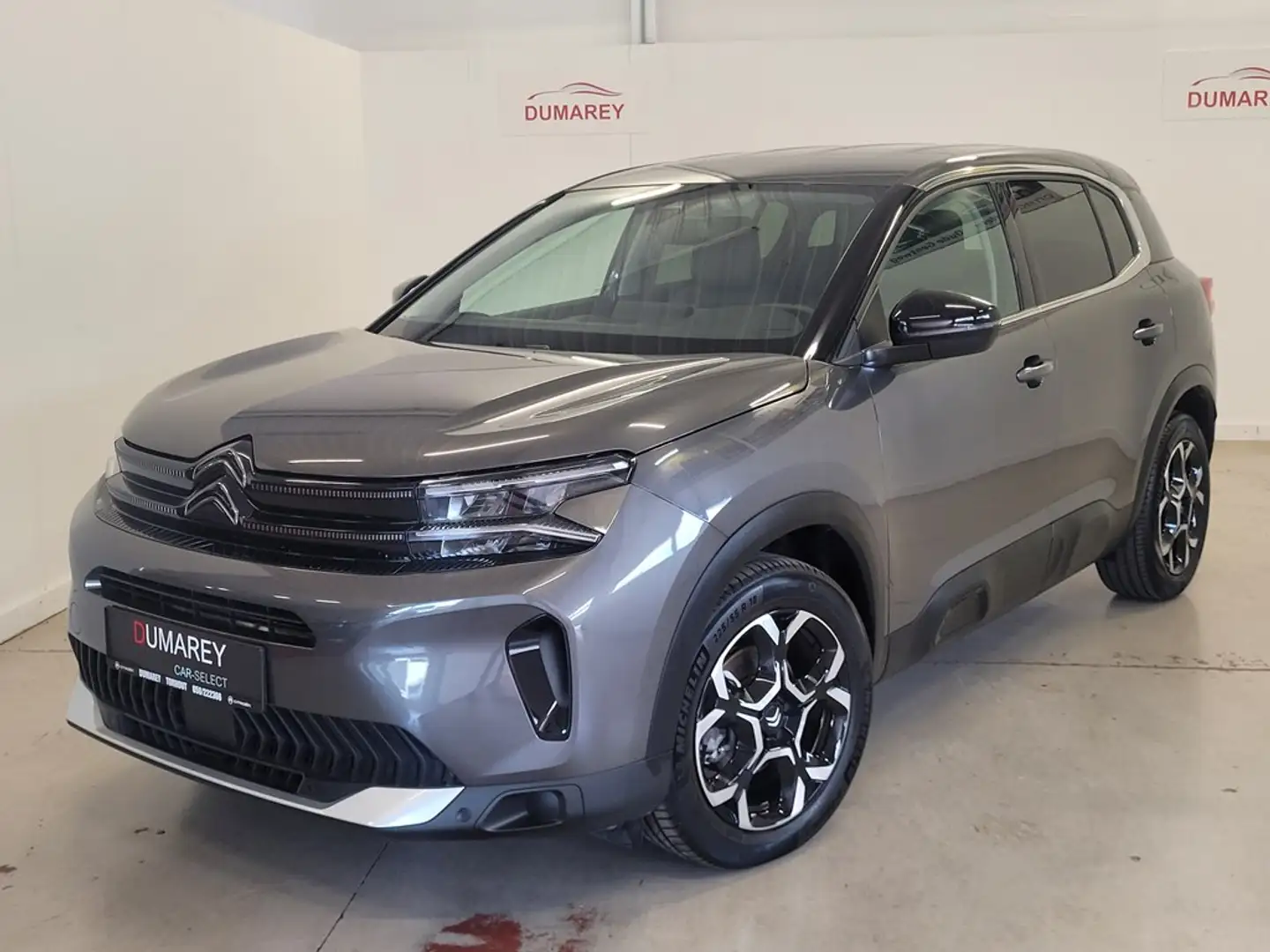 Citroen C5 Aircross 12 Benzine 130 pk Plus Grijs - 1
