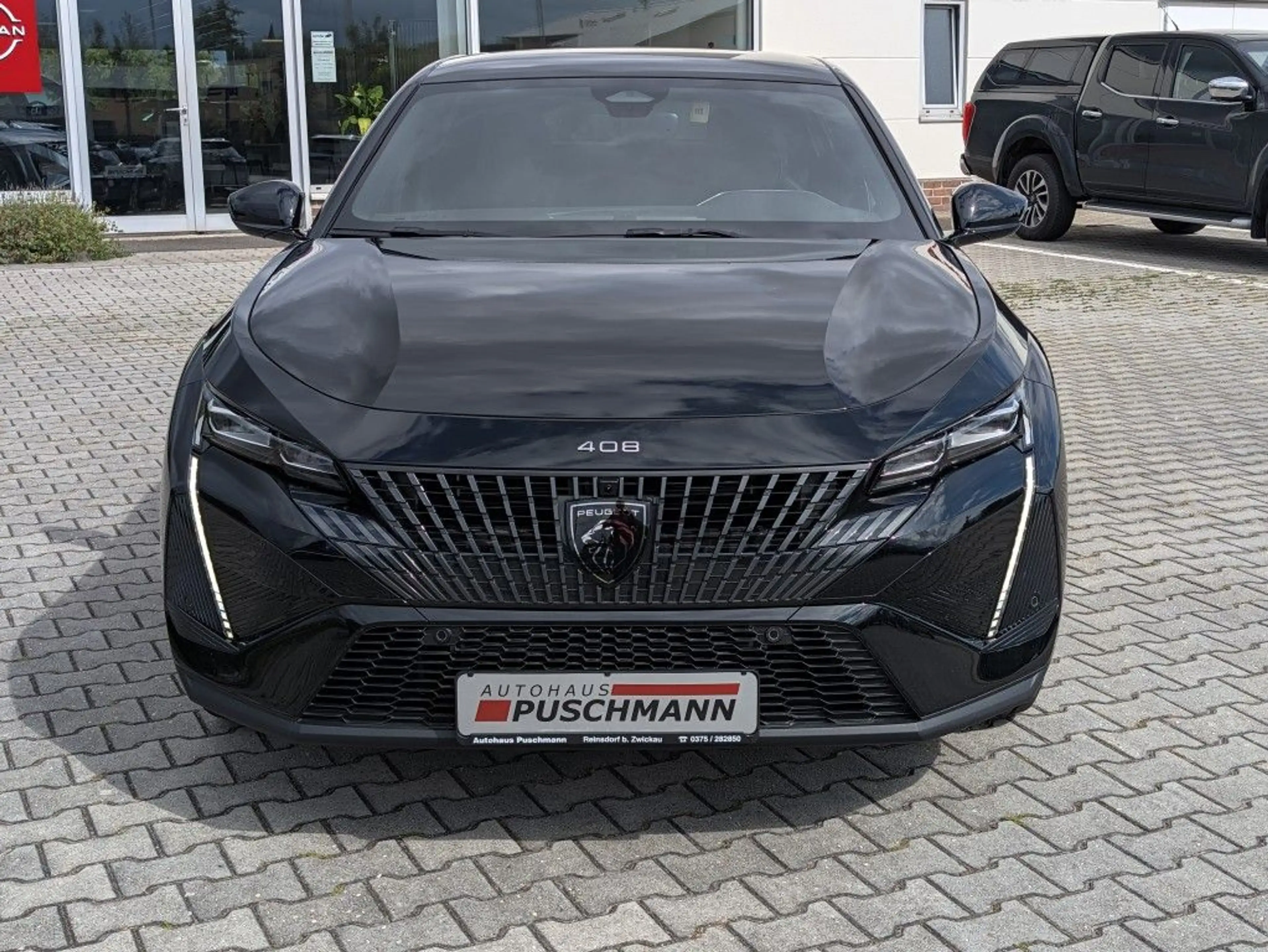 Peugeot 408 HYBRID 145 e-DSC6 GT — photo 2