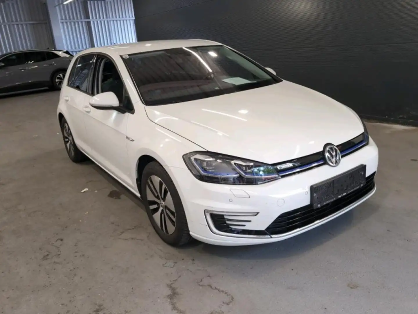 Volkswagen e-Golf VW e-Golf Weiß - 1
