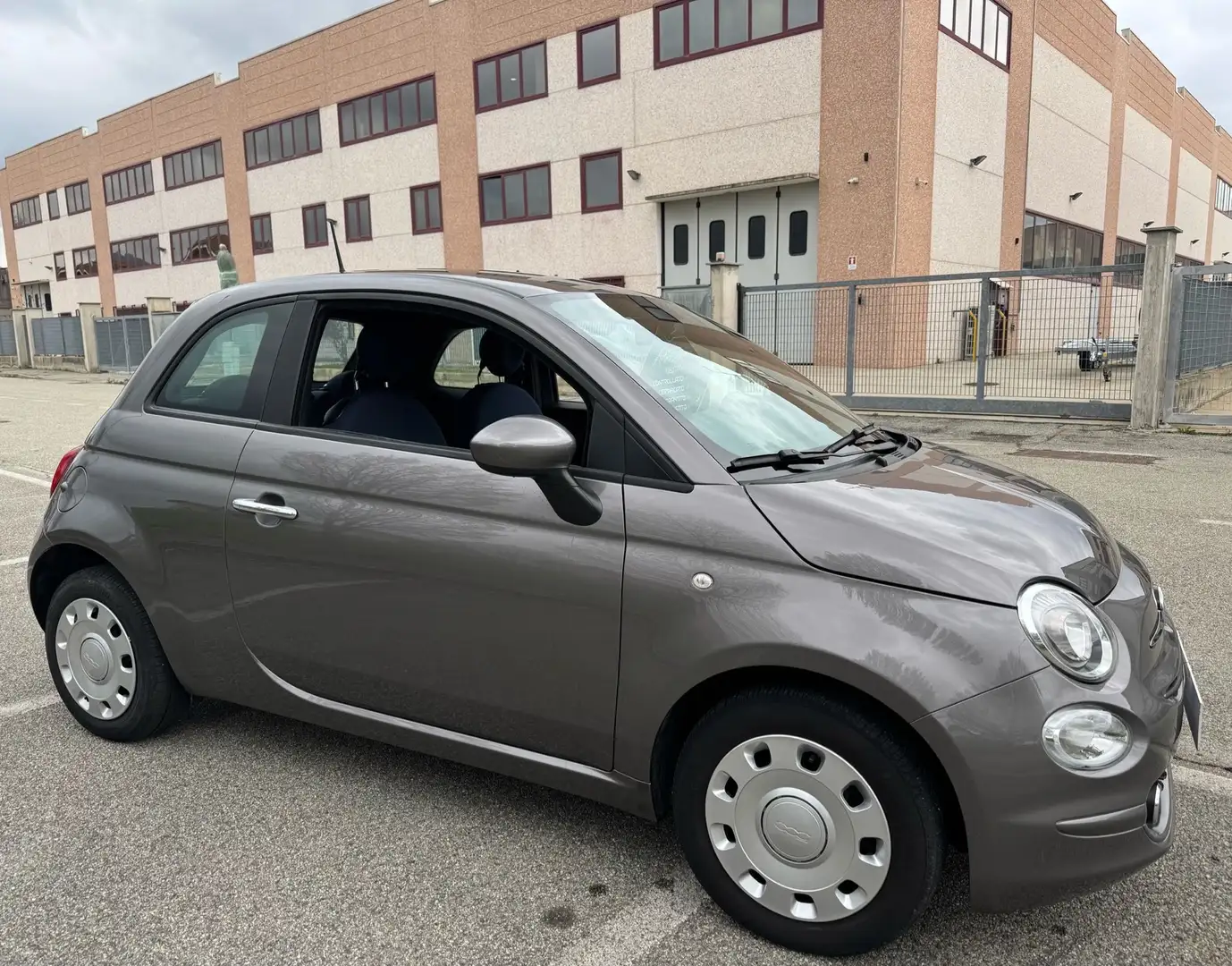 Fiat 500 500 1.0 hybrid Connect 70cv Gris - 2