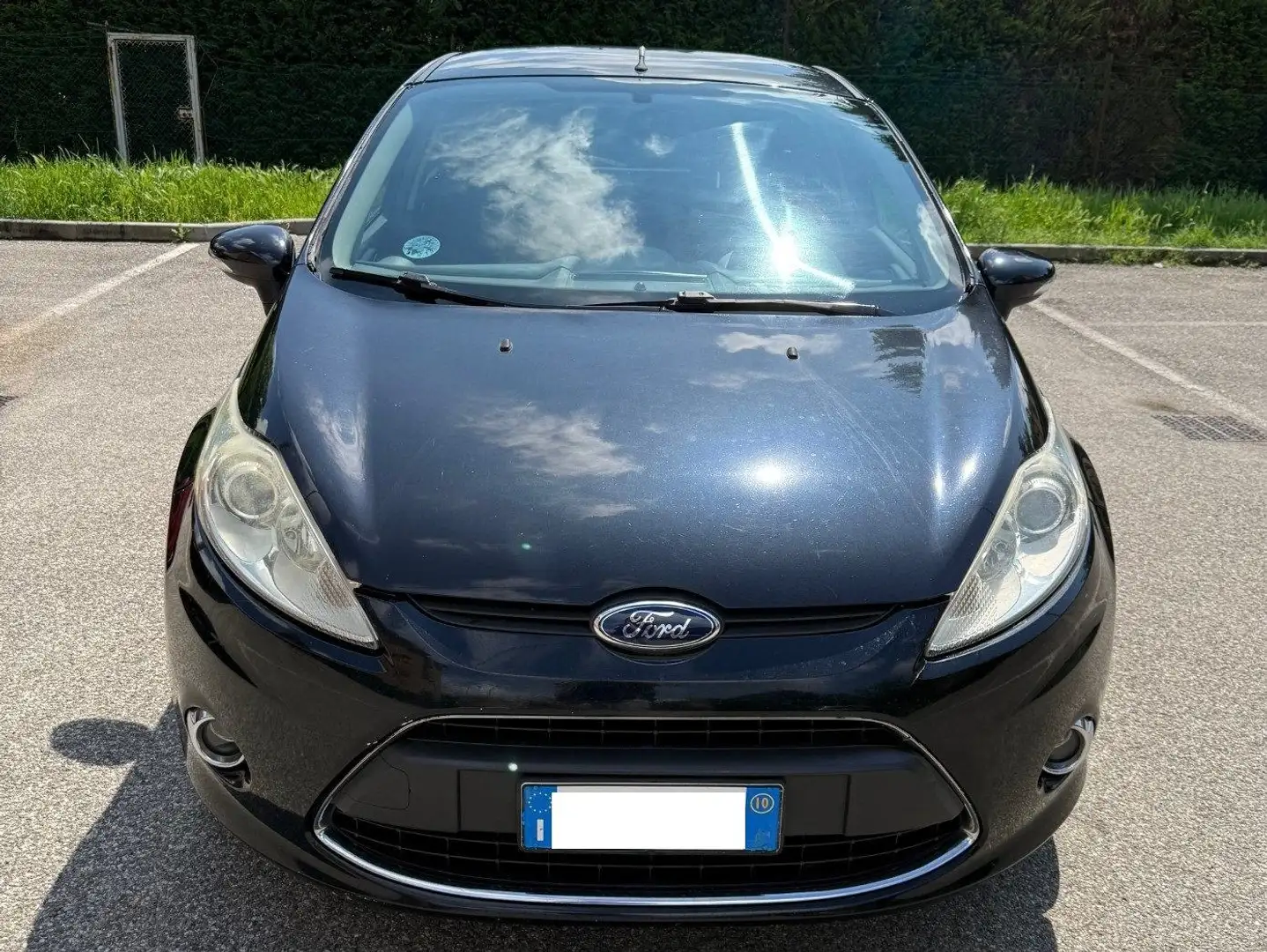 Ford Fiesta 1.4 tdci - NEOPATENTATI - 12 MESI DI GARANZIA - Negro - 1