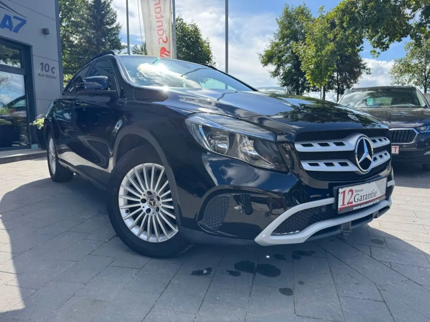 Mercedes-Benz GLA 200 Noir - 1