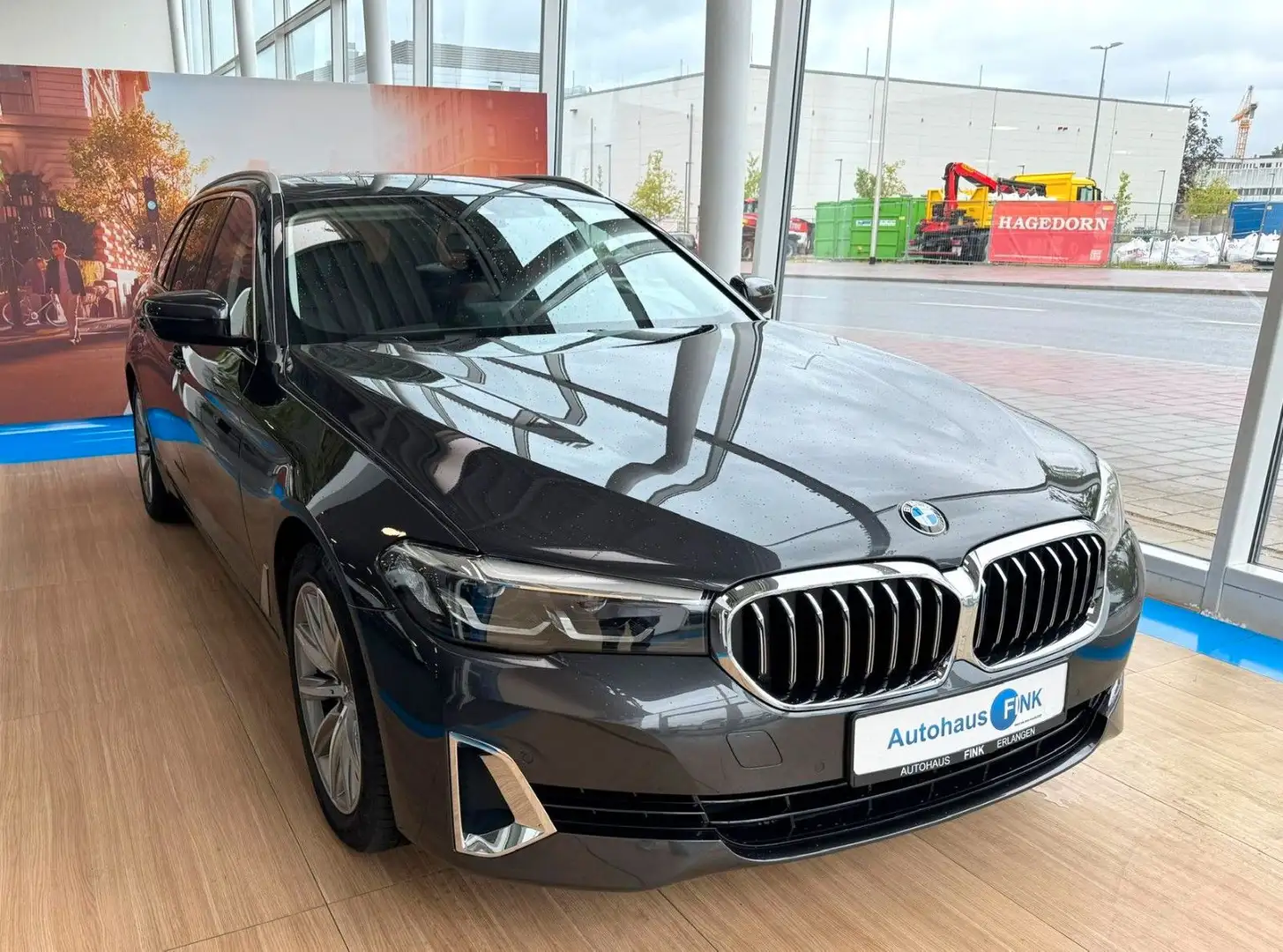 BMW 520 d Luxury Line L.C. Pro. Panorama Standh. LHZ Gris - 1
