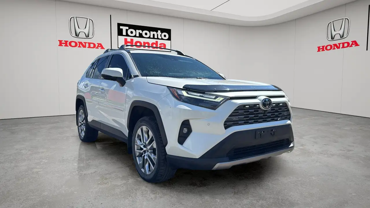 Toyota RAV 4 снимка Toyota RAV 4