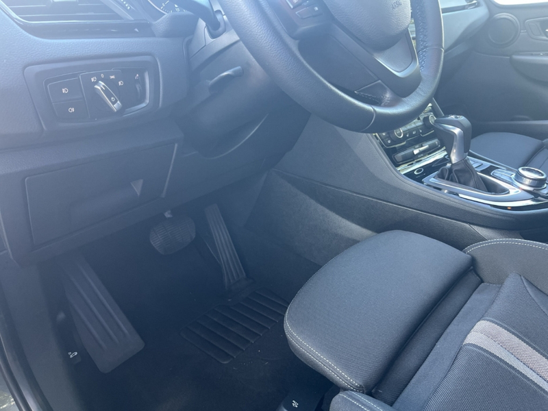 BMW 218 Active Tourer Advantage/Navigation/LED/GRA — photo 11
