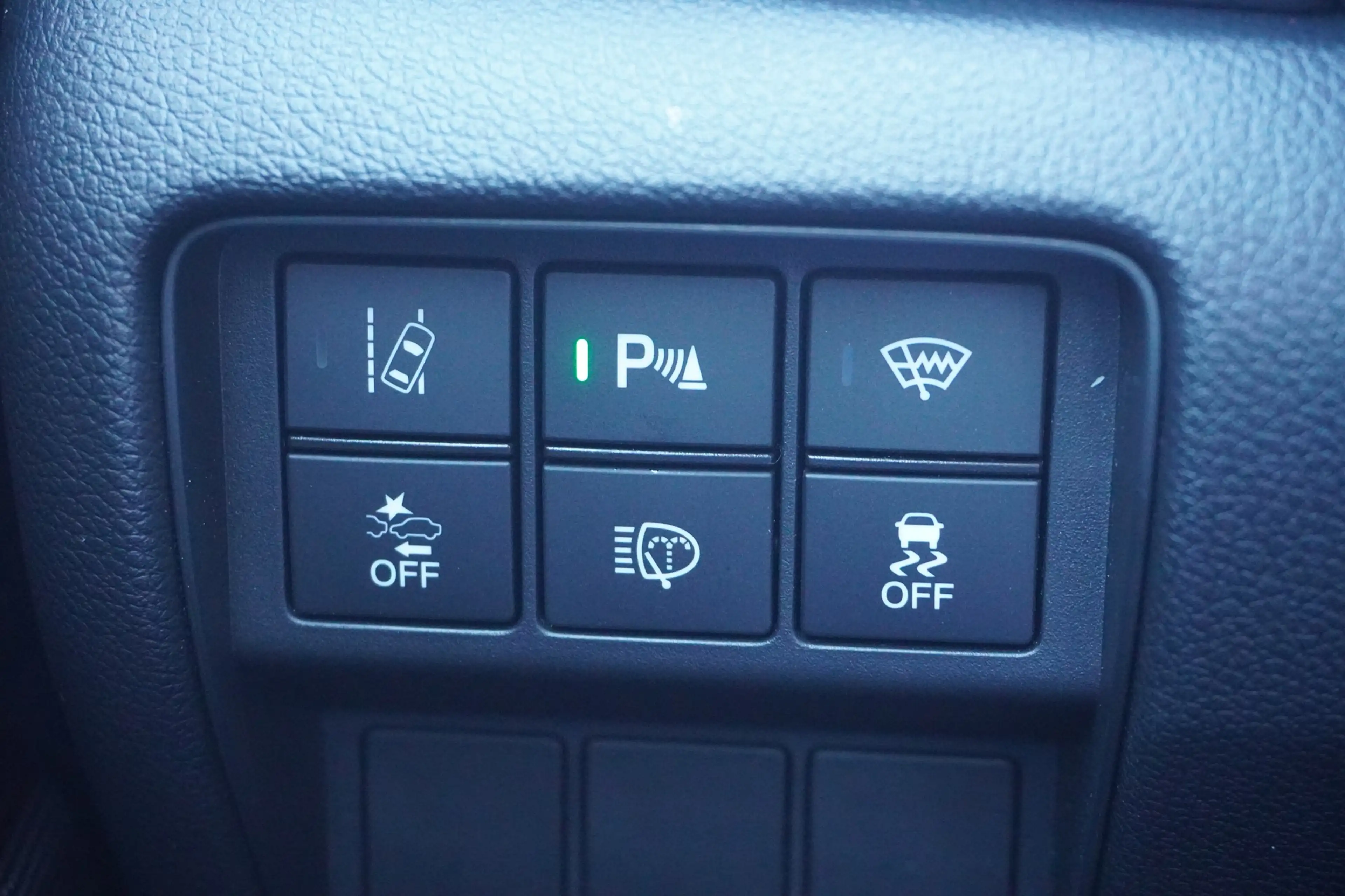 Honda CR-V 2.0 i-VTEC HYBRID 4WD Lifestyle Navi ACC AHK — photo 27