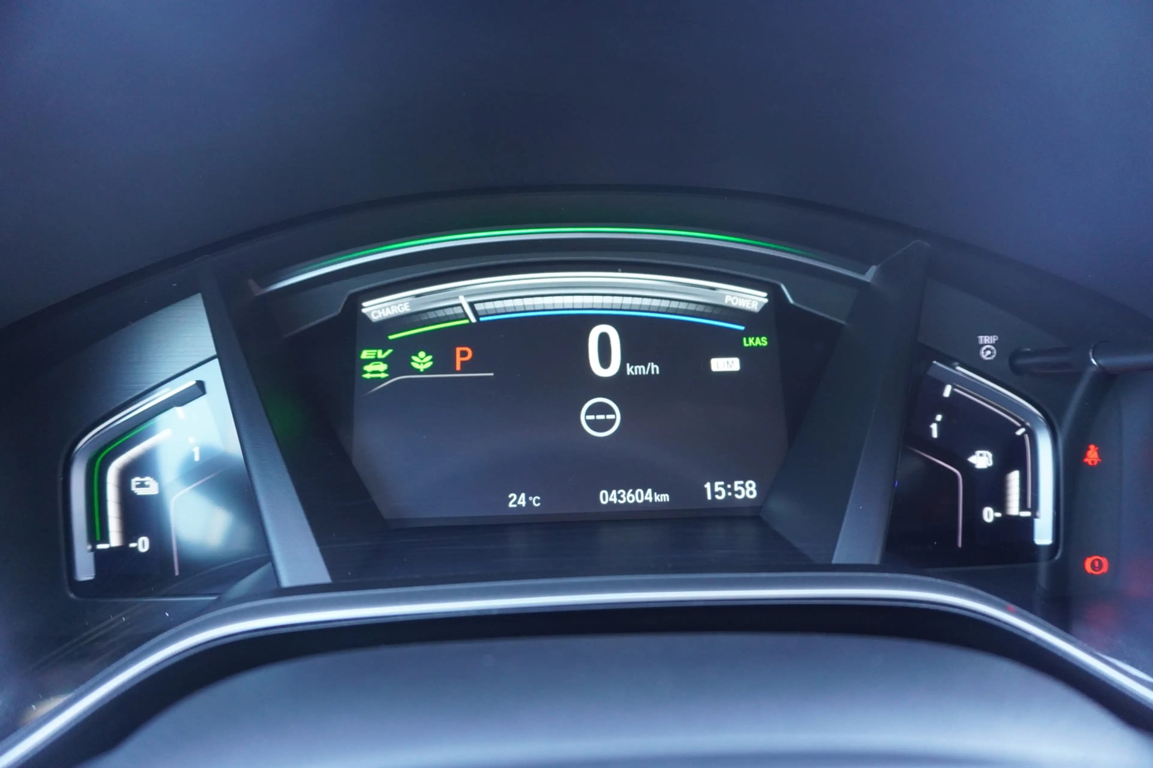Honda CR-V 2.0 i-VTEC HYBRID 4WD Lifestyle Navi ACC AHK — photo 22