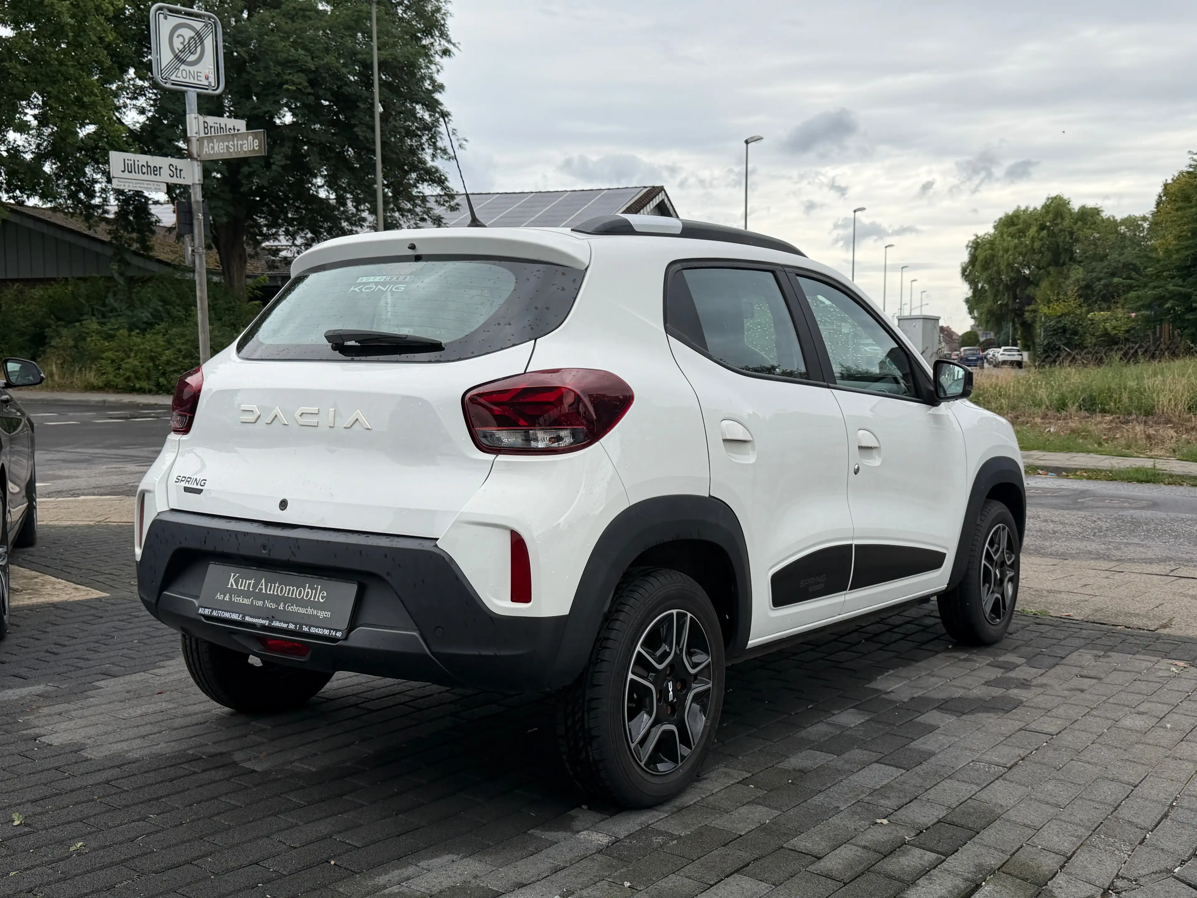 Dacia Spring Essential — photo 3