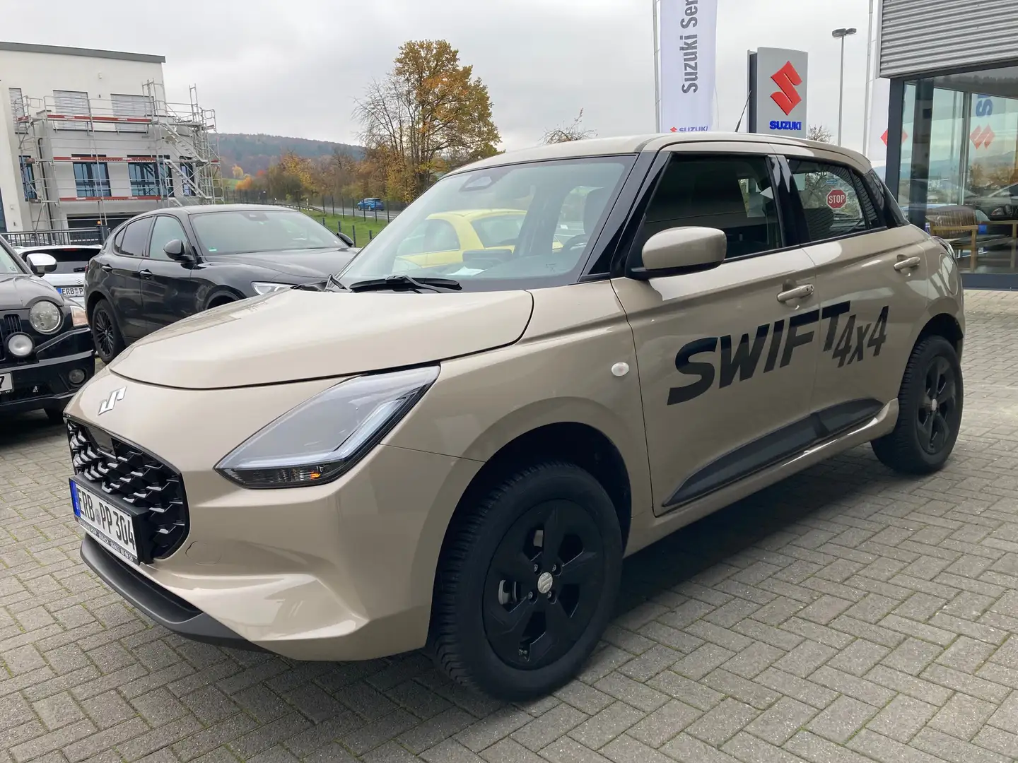Suzuki Swift 1.2 HYBRID ALLGRIP RANGER Beige - 2