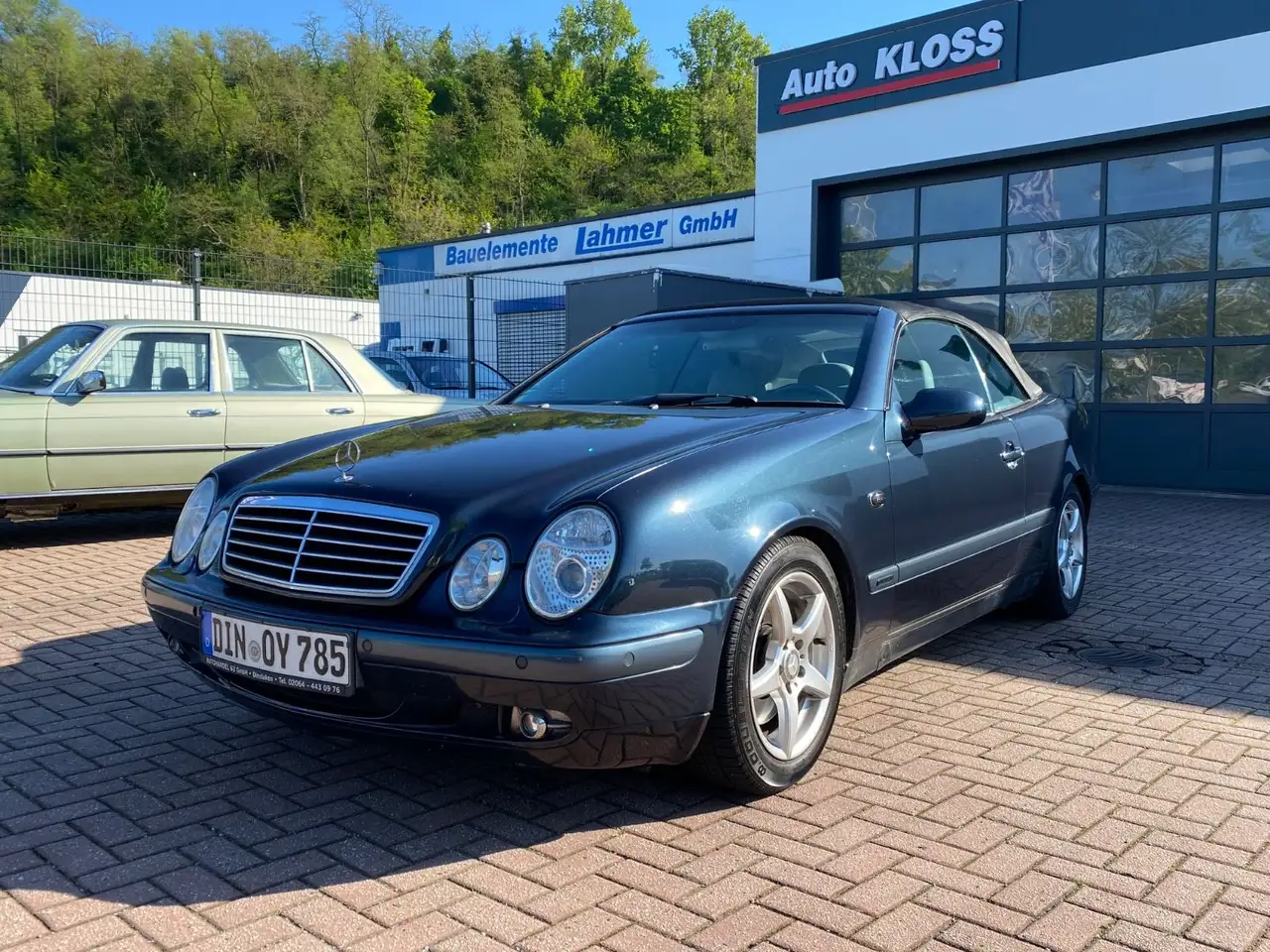 Mercedes-Benz CLK 230