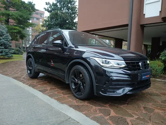 Volkswagen Tiguan Tiguan 2.0 tdi R-Line 150 cv dsg!