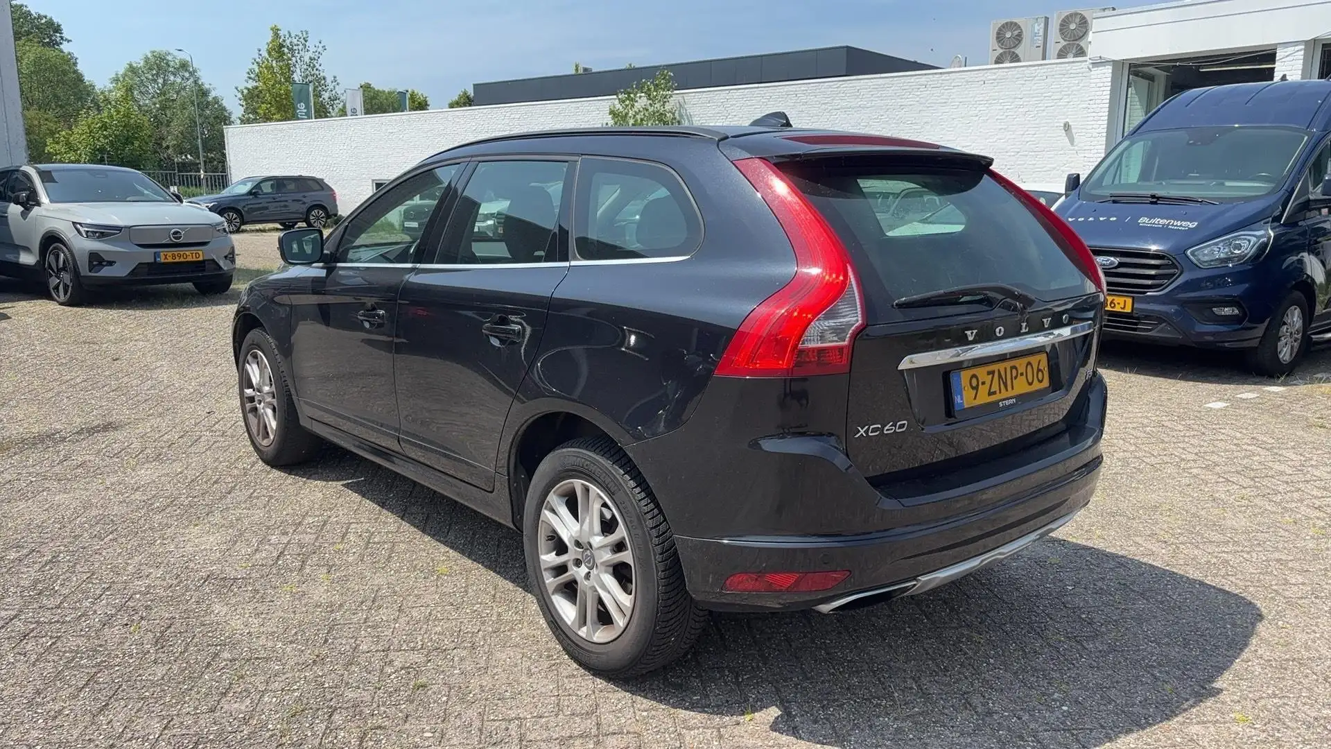 Volvo XC60 T5 FWD Momentum | Afneembare Trekhaak | Stoel verw Černá - 2