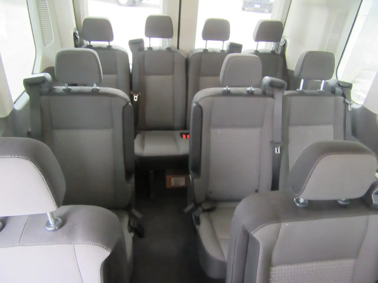 Ford Transit снимка Ford Transit