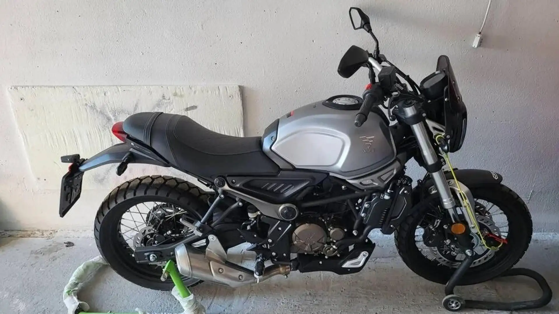 Voge Trofeo Gris - 1