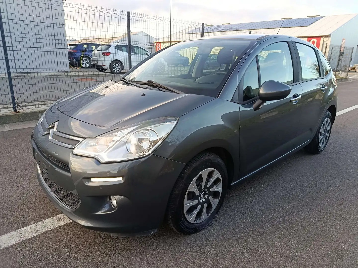 Citroen C3 C3 1.2 essence Seduction airco Gris - 1