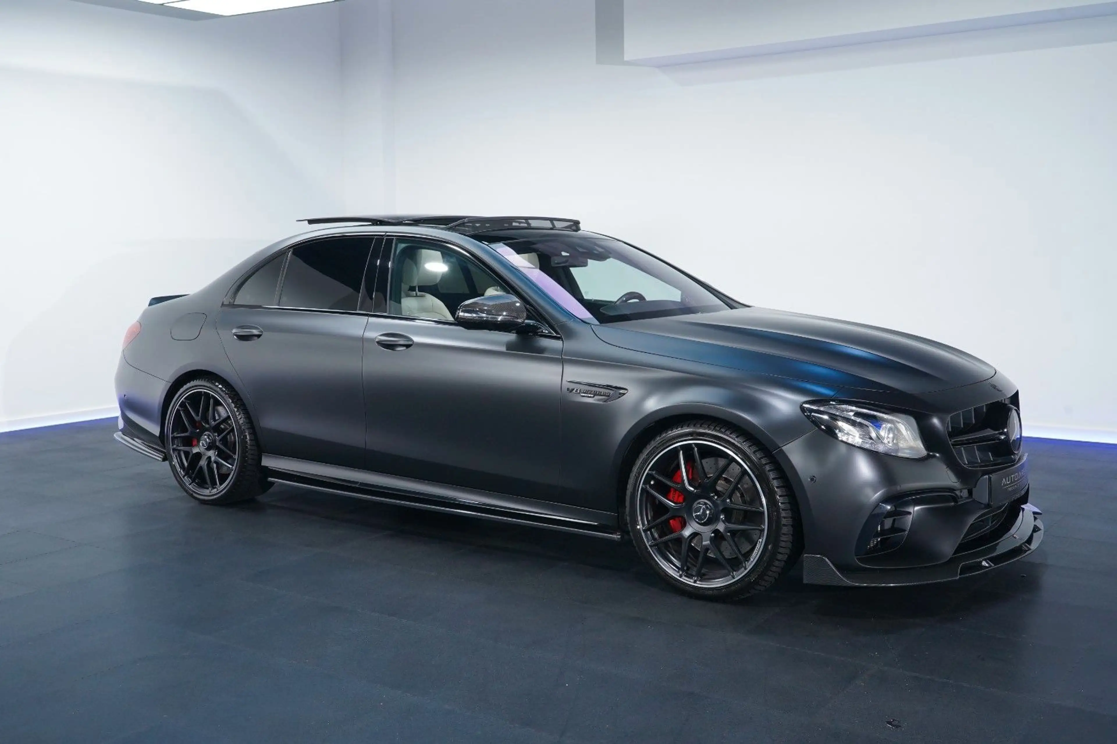 Mercedes-Benz E 63 AMG E 63 S AMG 4Matic+ Lim/4D BURM®/PANO/HUD/360°/ — photo 7