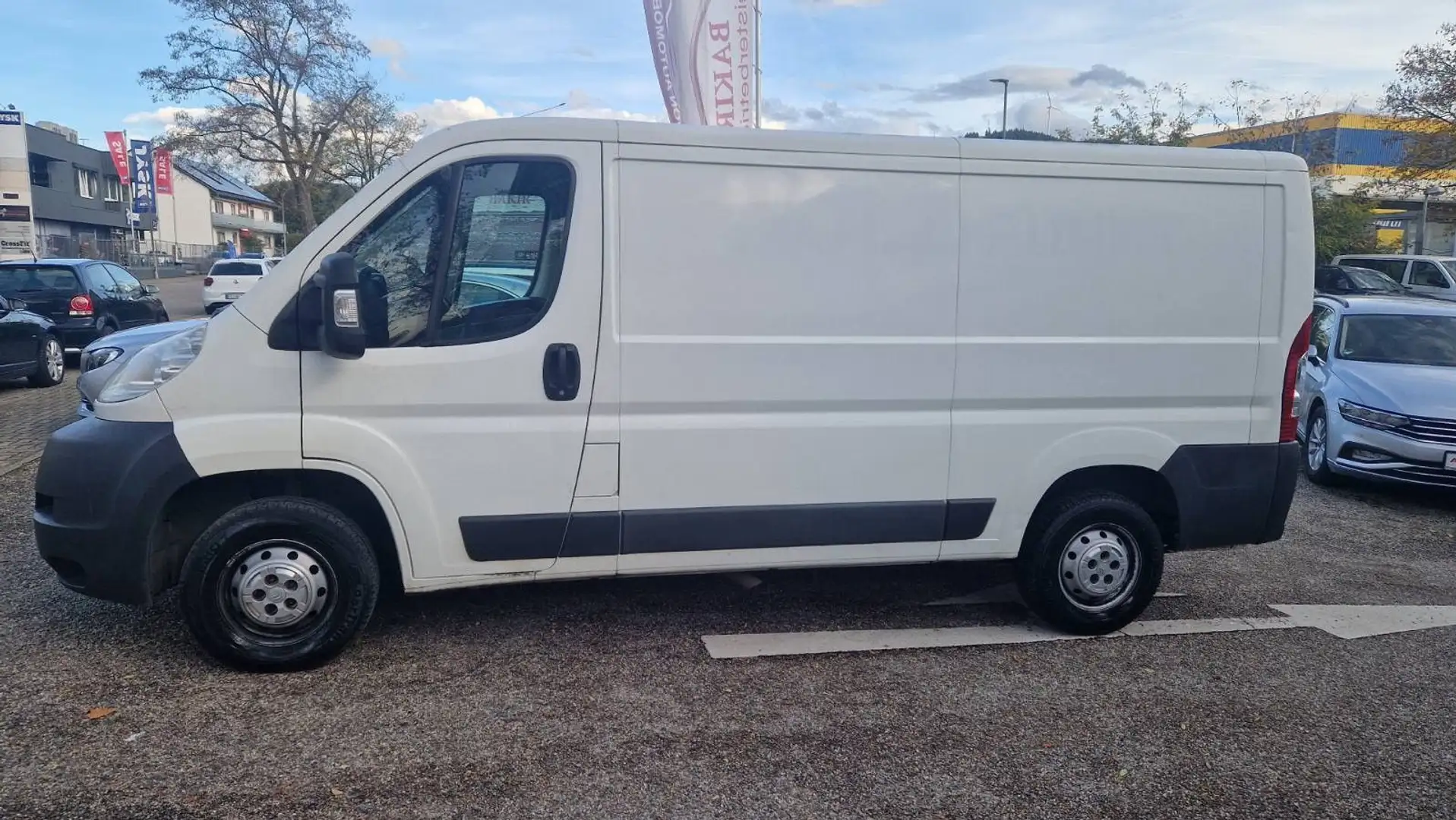Citroen Jumper Kasten 30 L2H1 HDi 110 FAP Blanc - 2