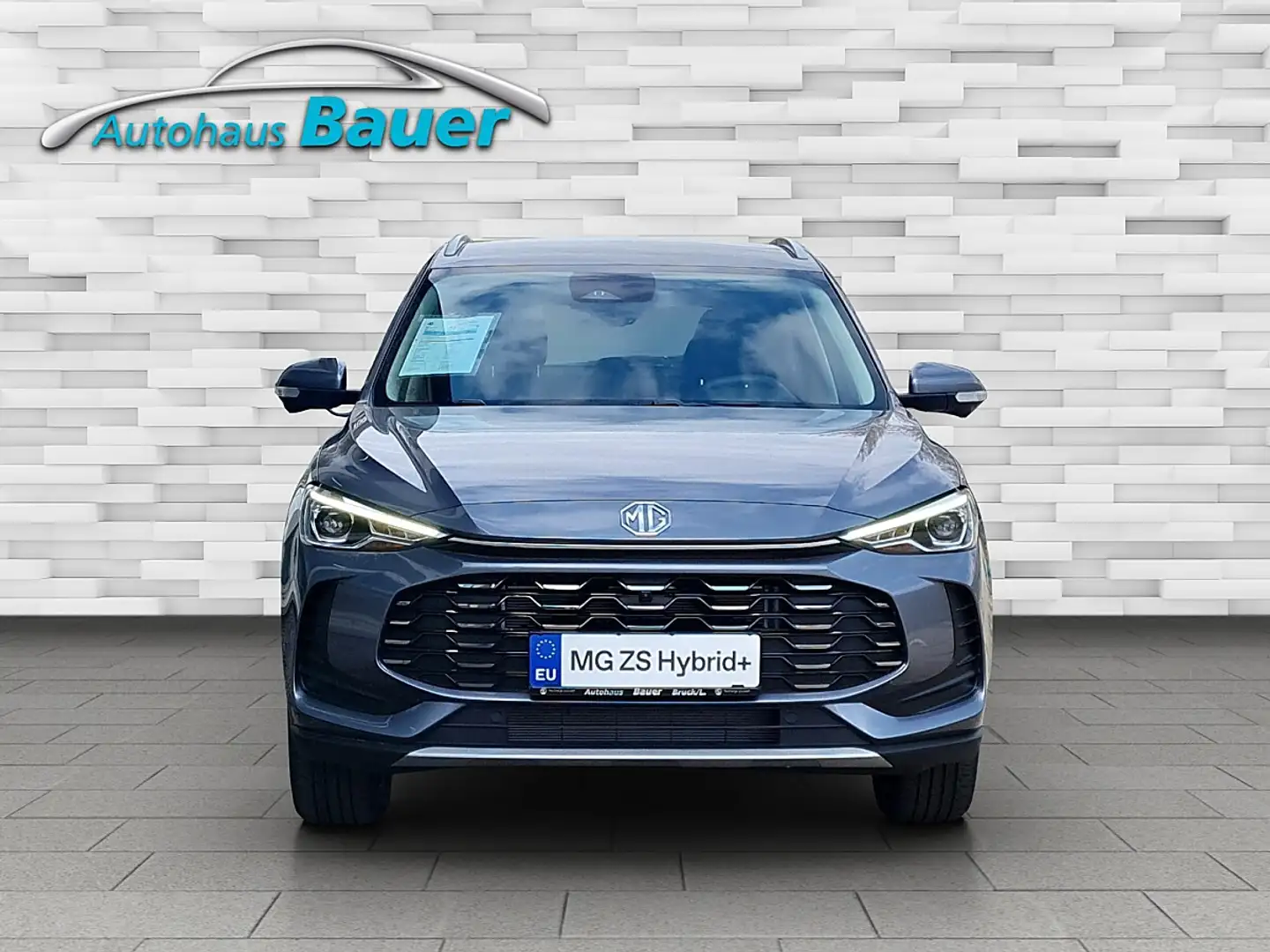 MG ZS 1.5 Hybrid+ Luxury Grau - 2