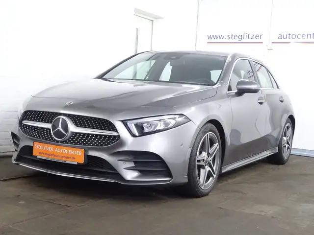 Mercedes-Benz A 180 AMG Line 7G Navi/LED/PDC/Ambiente/MBUX/SHZ/CarPlay
