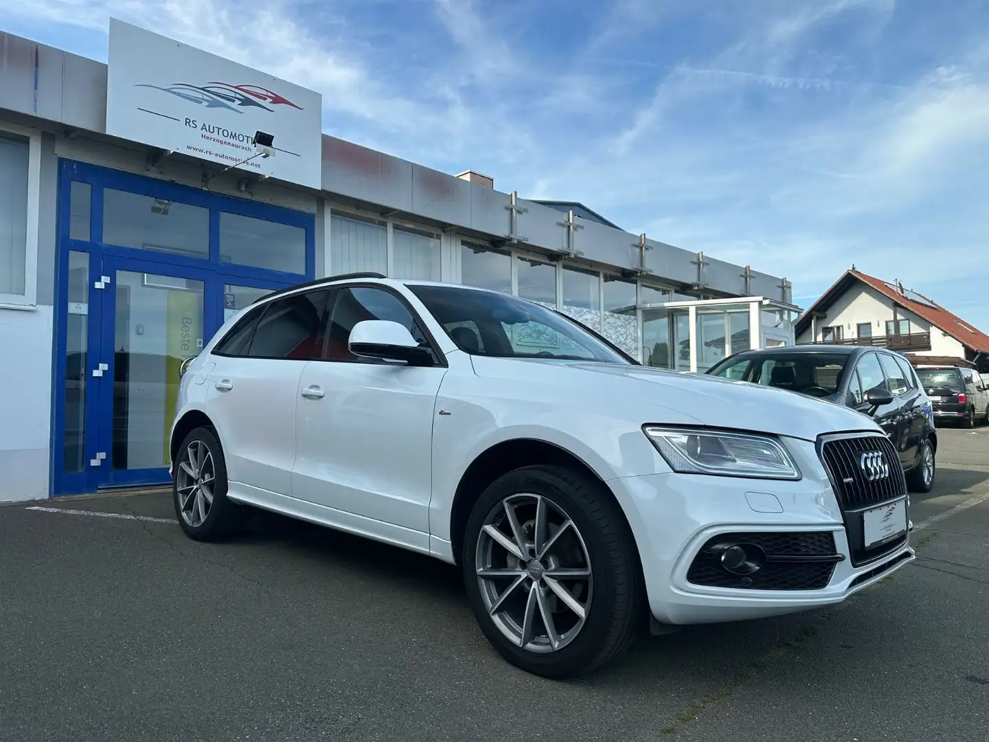 Audi Q5 2.0 TDI quattro S line Autom.*MMi Plus*Xenon Blanc - 2
