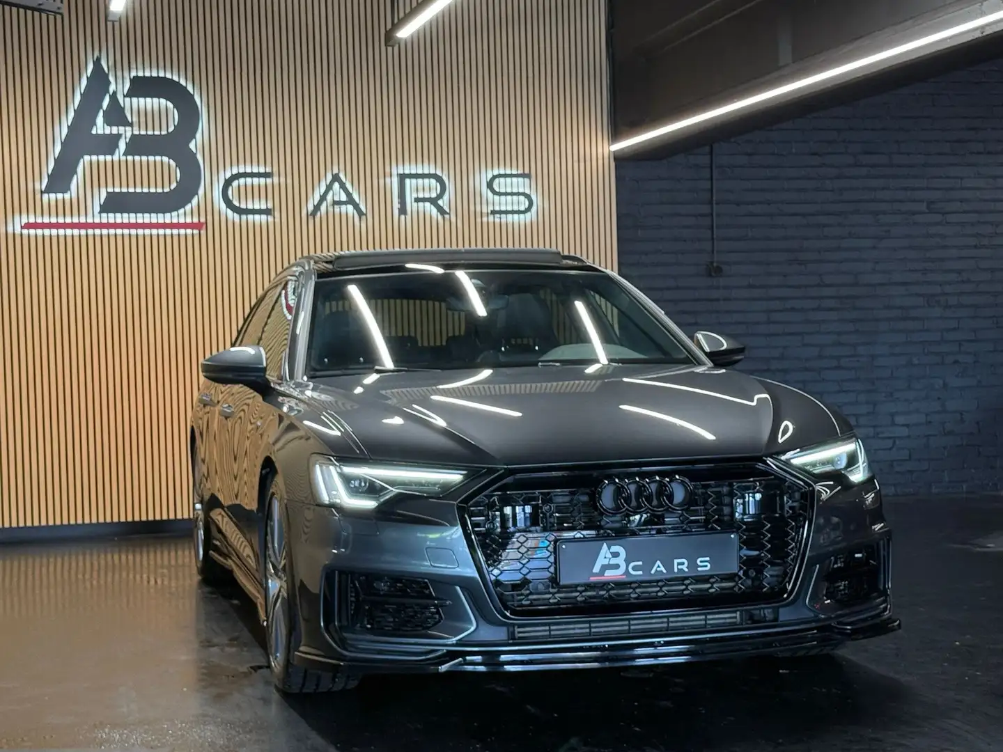 Audi A6 LOOK S6 PHEV 55 TFSI e Quattro S LINE S tronic Szürke - 2