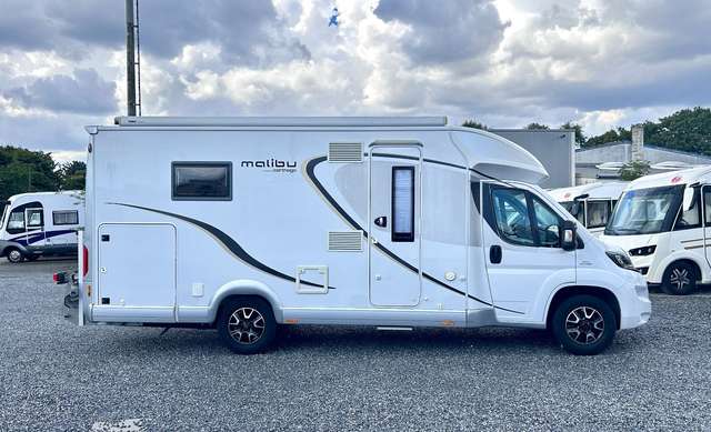 Malibu T 440 QB Queensbett * Sat-Solar* *