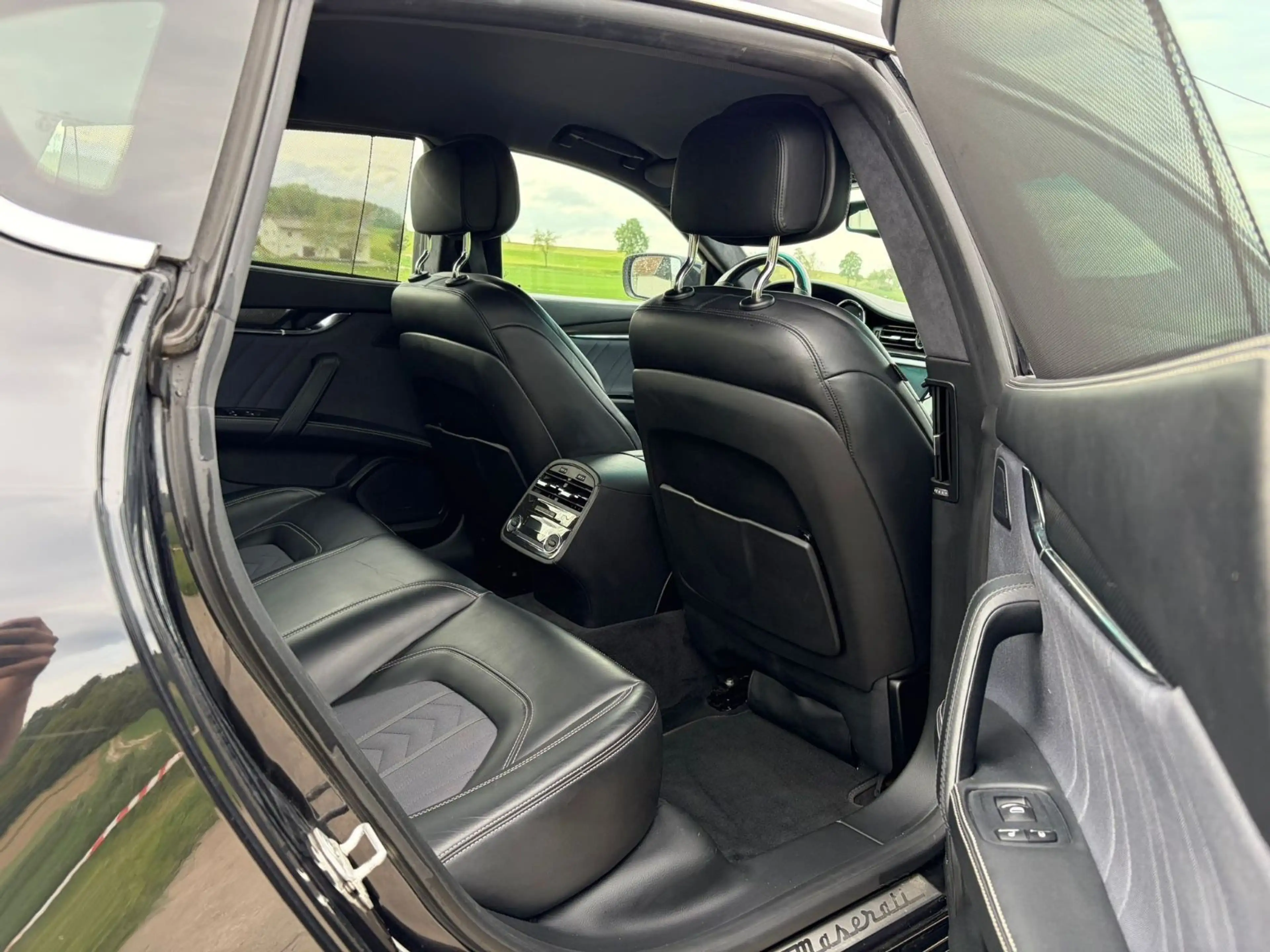 Maserati Quattroporte S Q4 — photo 16