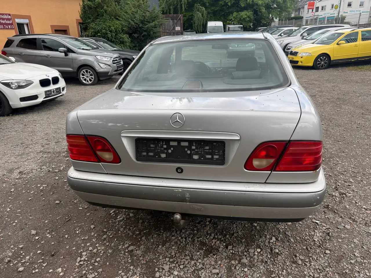 Mercedes-Benz E 240 Avantgarde, foto 4
