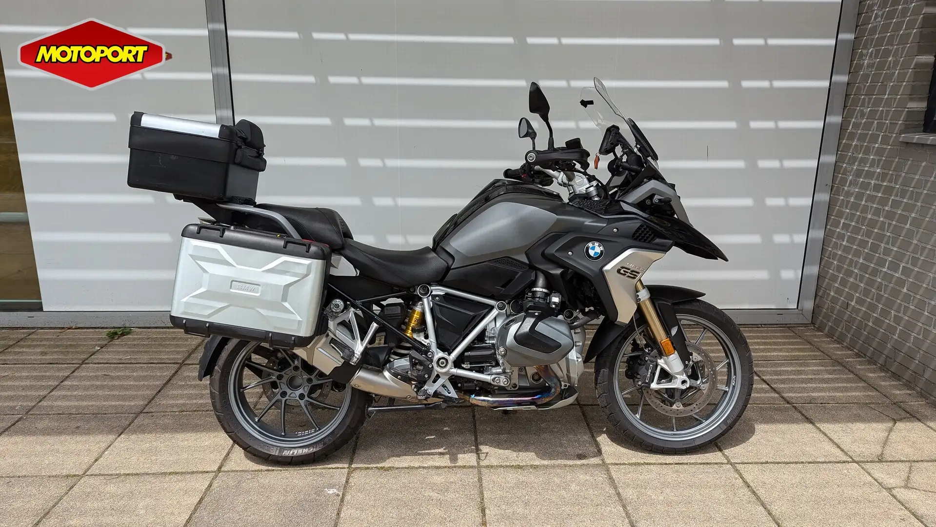 BMW R 1250 GS VERLAAGDE UITVOERING Zwart - 1