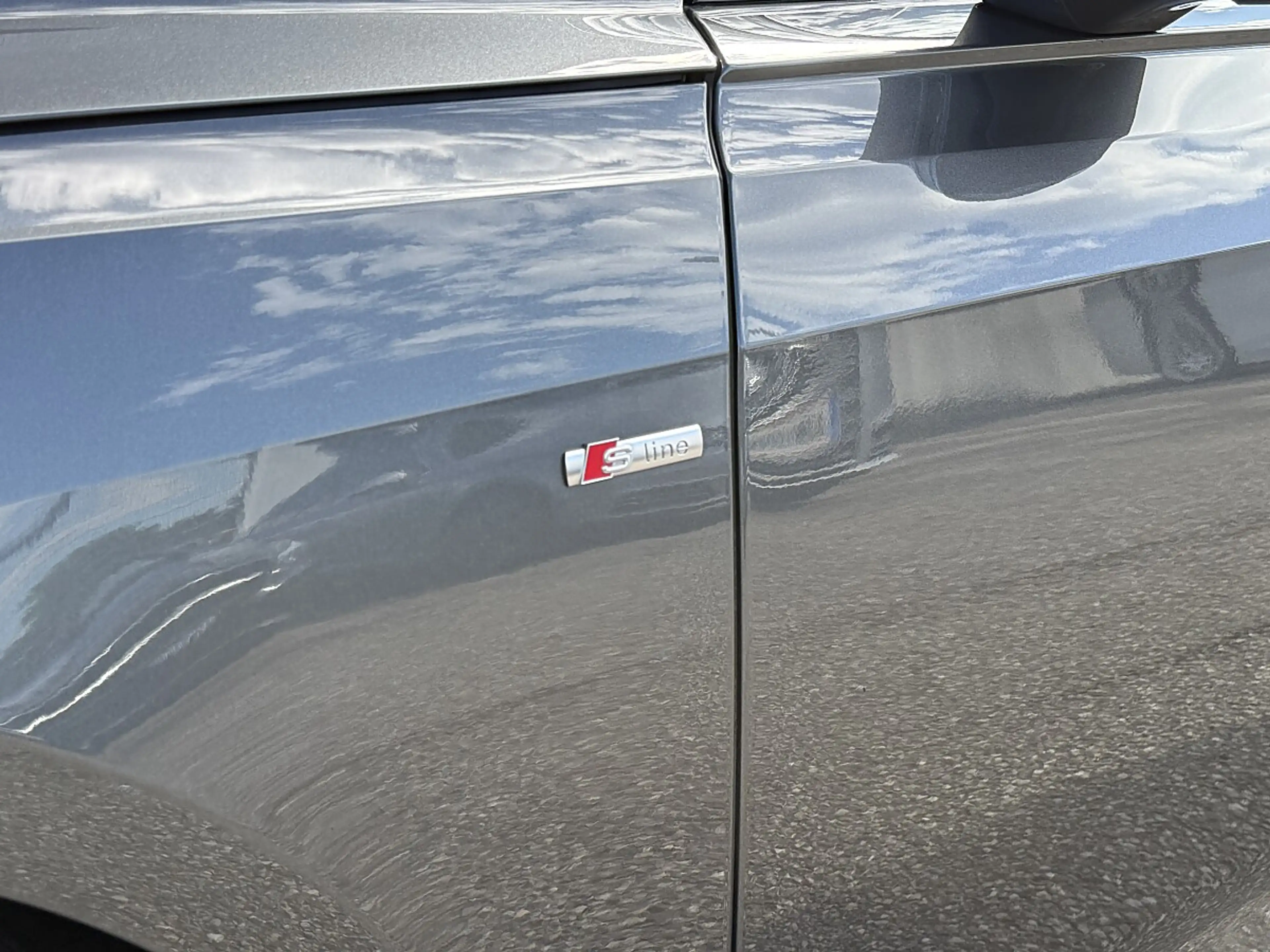 Audi A8 60TFSI e quattro |Panorama| HeadUp |Nachtsicht| — photo 49
