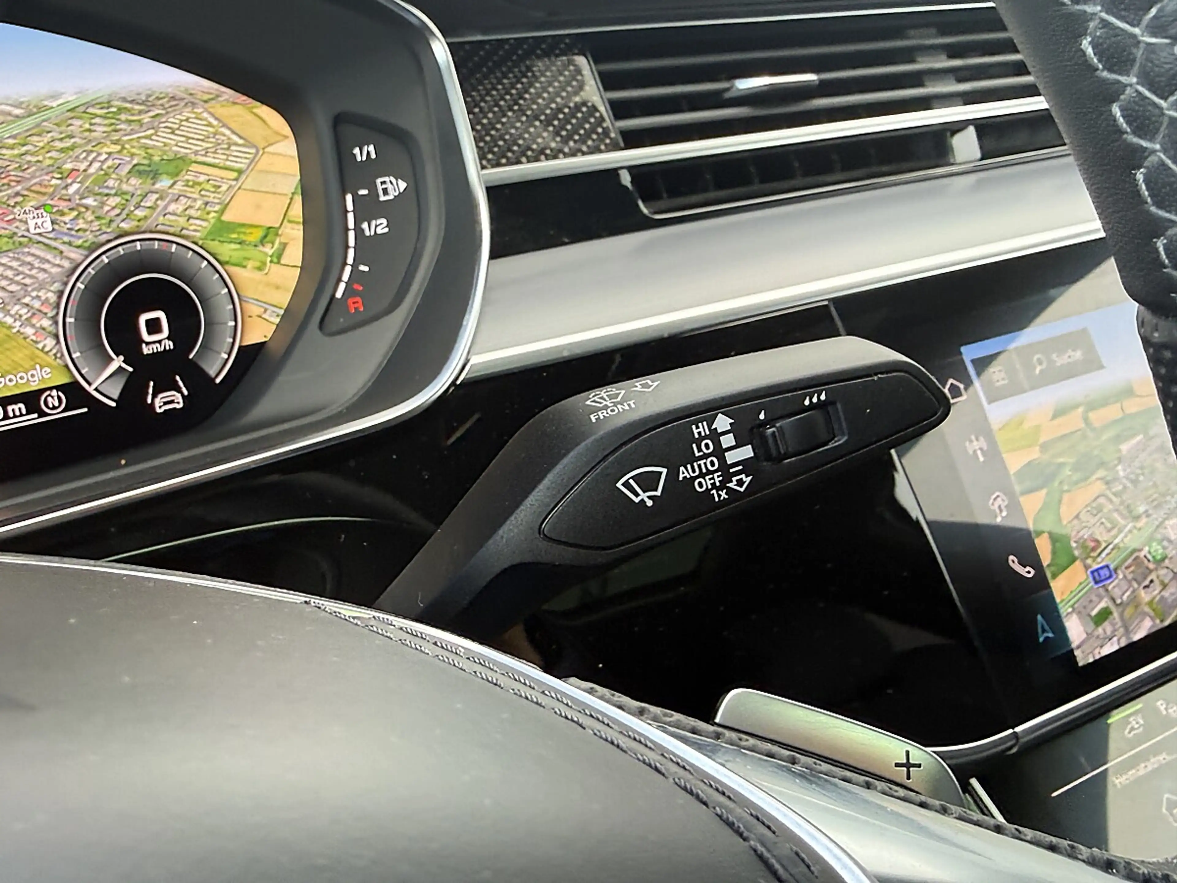 Audi A8 60TFSI e quattro |Panorama| HeadUp |Nachtsicht| — photo 24