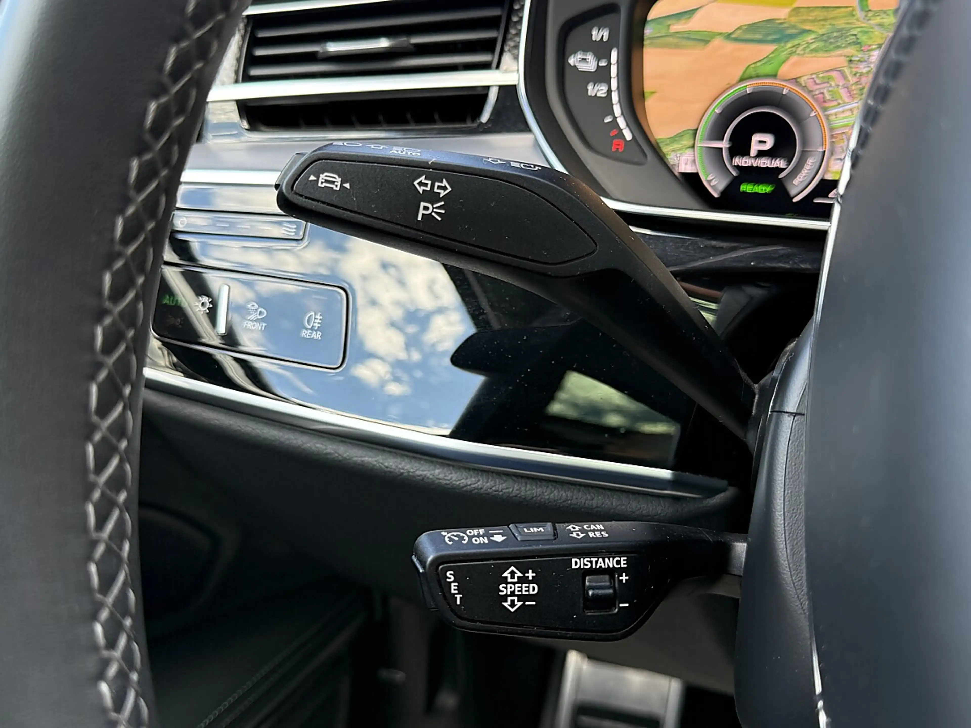 Audi A8 60TFSI e quattro |Panorama| HeadUp |Nachtsicht| — photo 23