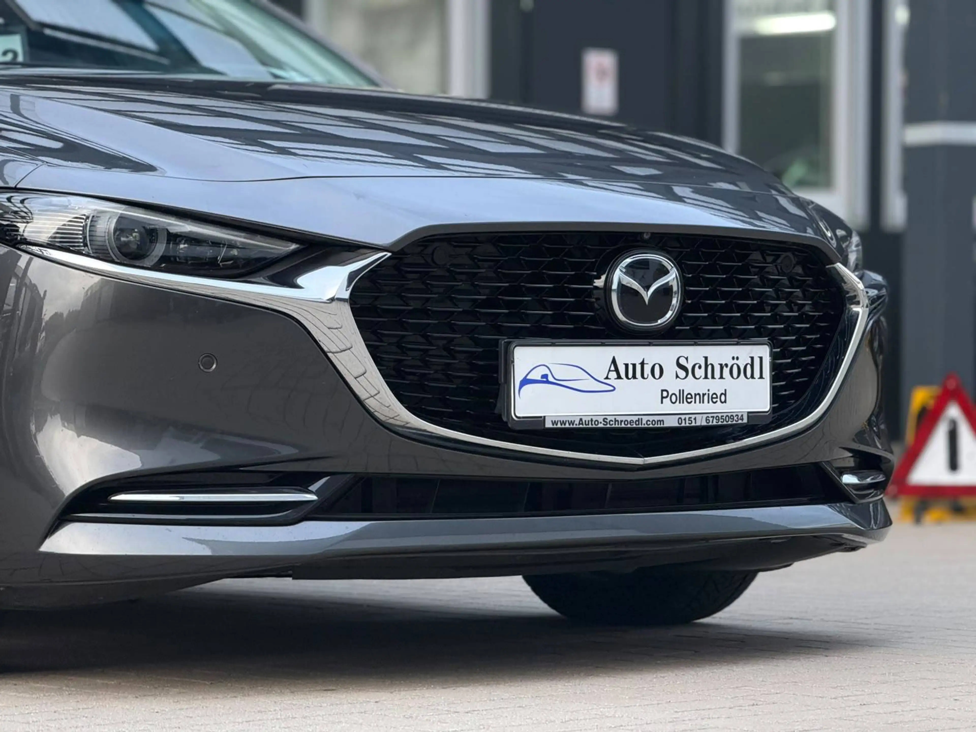 Mazda 3 Fastback Aut. SKYACTIV-X 2.0 M Hybrid Selection, Matrix-LED, BOSE, Leder, 360°K, HUD, ACC, Tot-W, Memory, SR+WR — photo 12