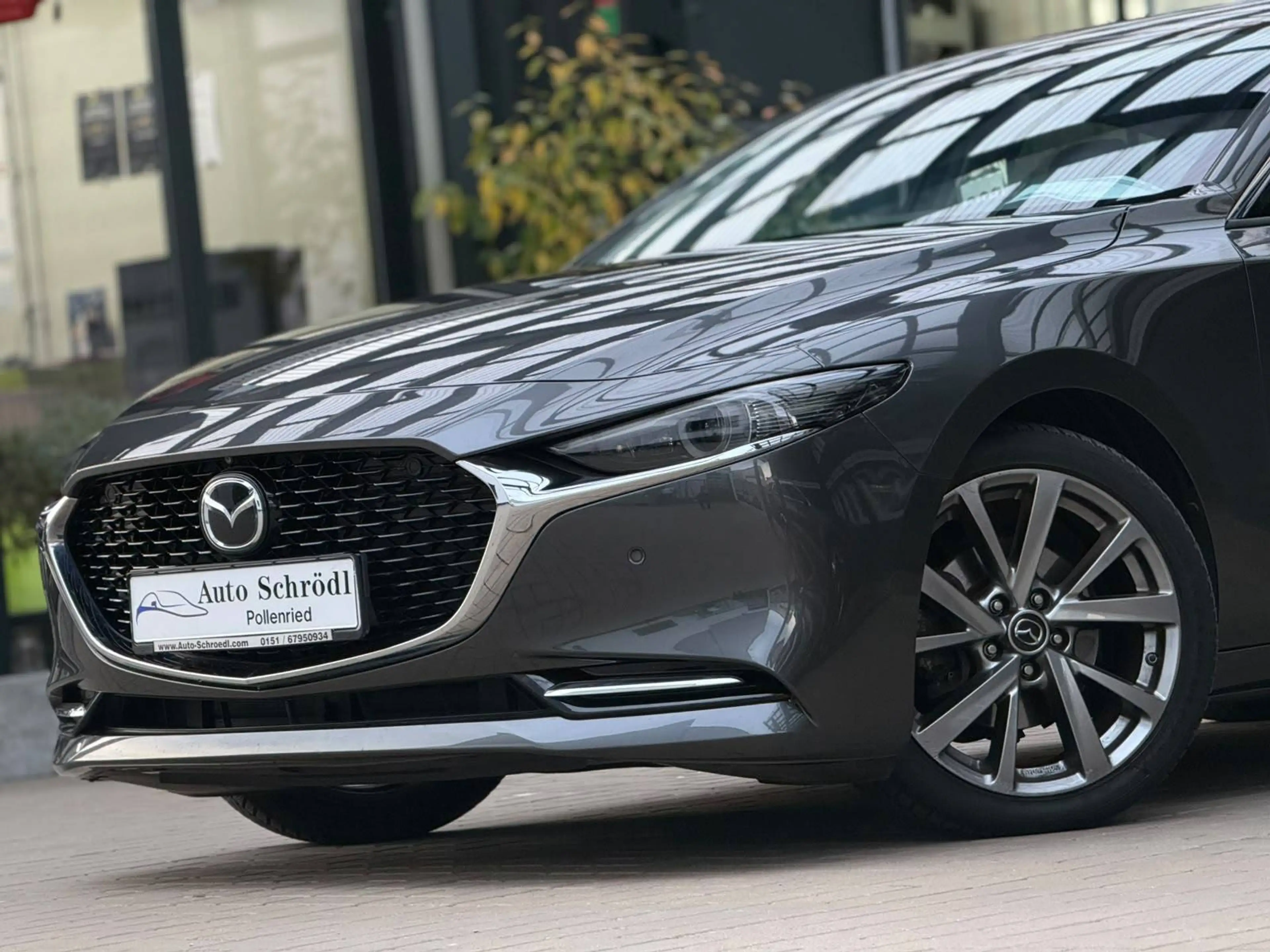 Mazda 3 Fastback Aut. SKYACTIV-X 2.0 M Hybrid Selection, Matrix-LED, BOSE, Leder, 360°K, HUD, ACC, Tot-W, Memory, SR+WR — photo 2