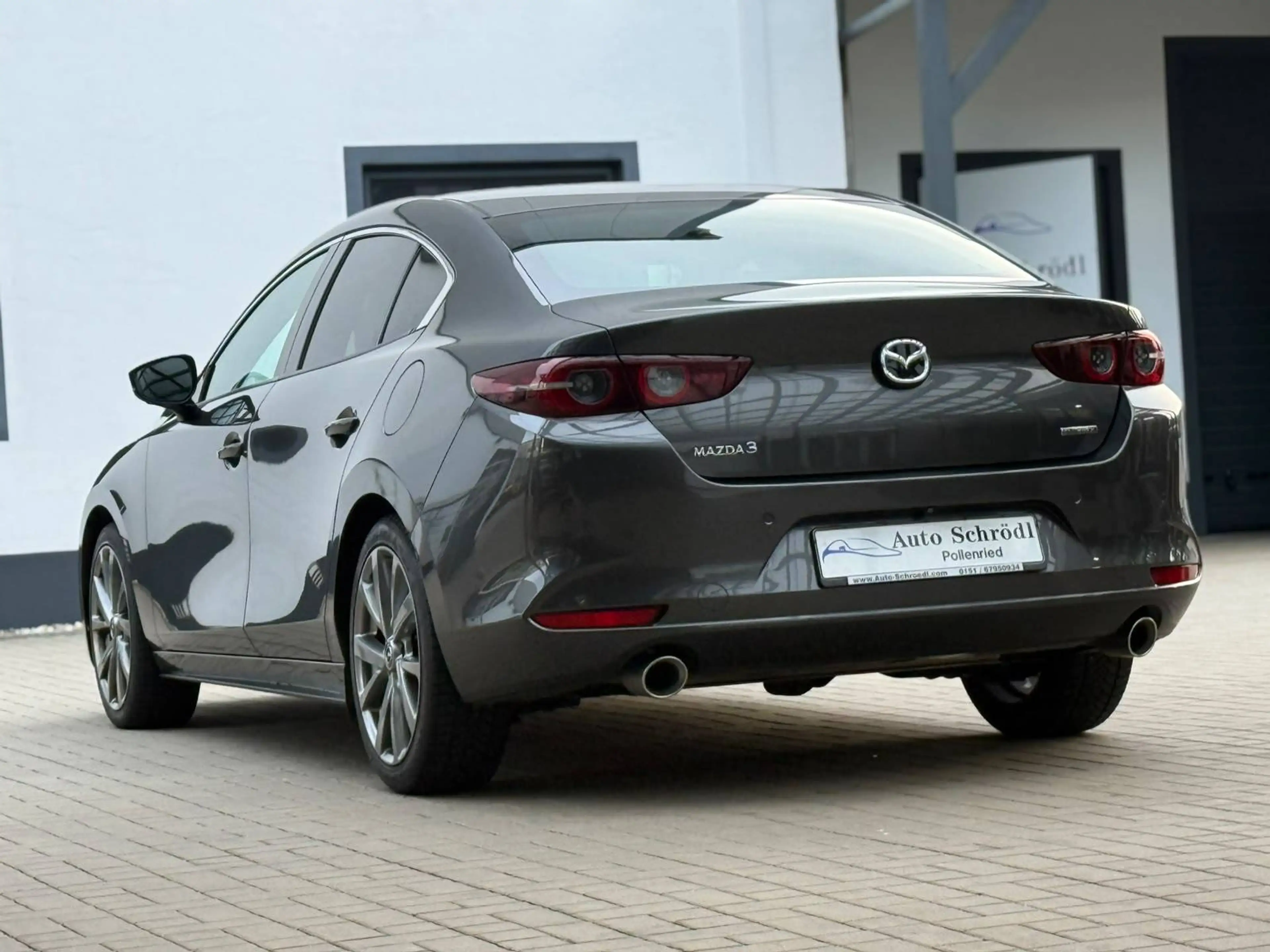 Mazda 3 Fastback Aut. SKYACTIV-X 2.0 M Hybrid Selection, Matrix-LED, BOSE, Leder, 360°K, HUD, ACC, Tot-W, Memory, SR+WR — photo 4